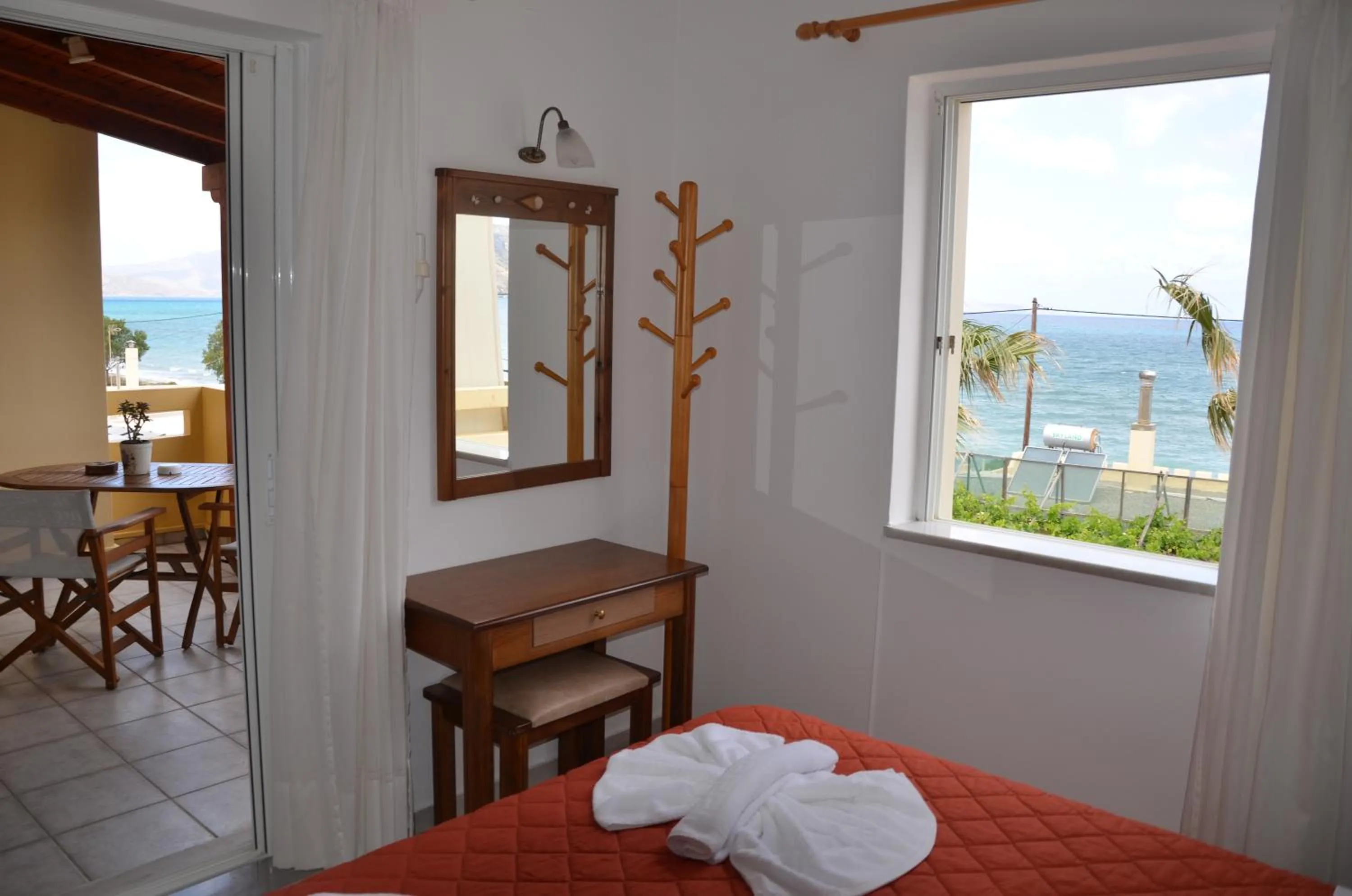 Bedroom, Bed in Thalassa Apartments