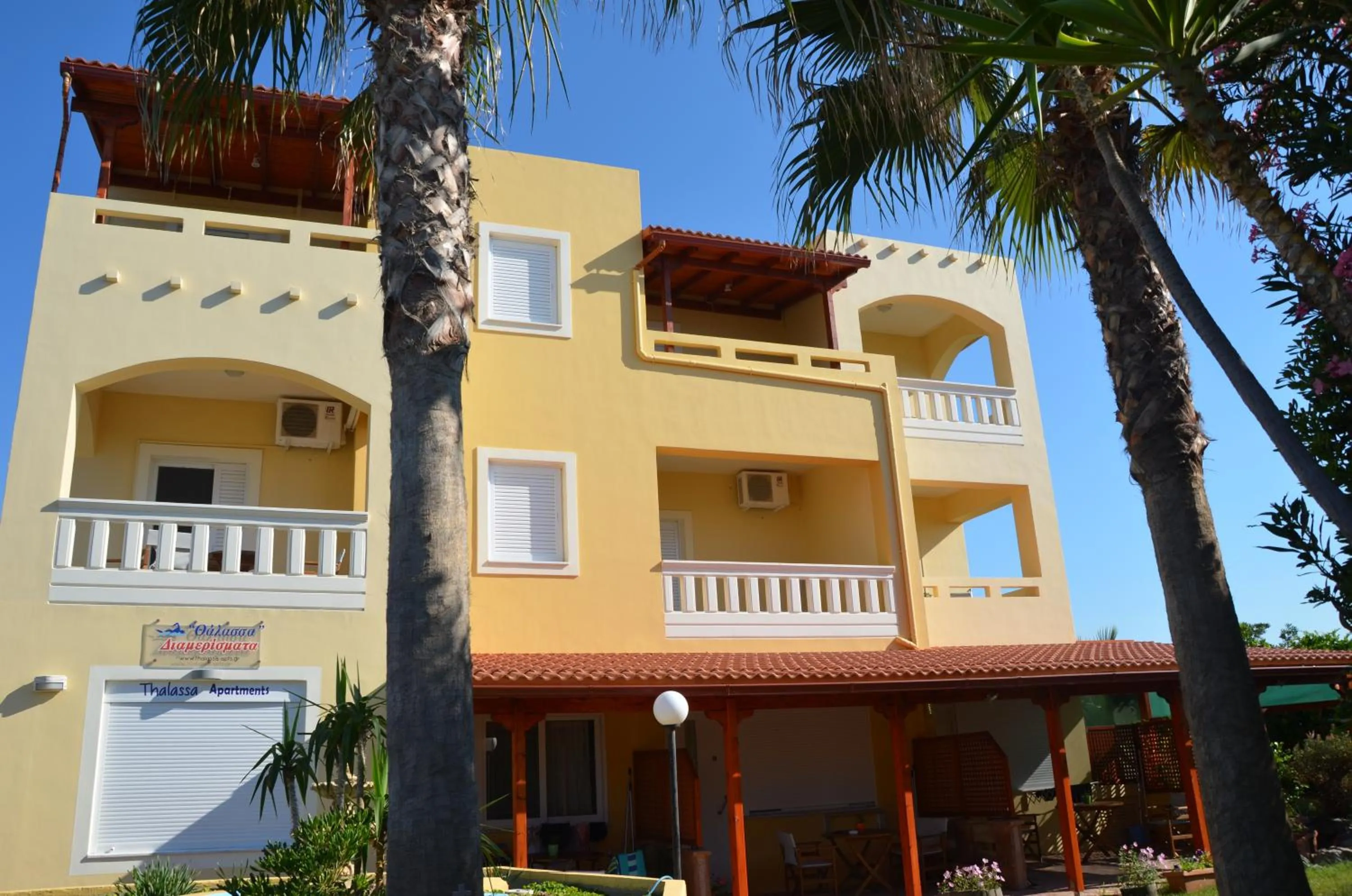 Facade/entrance in Thalassa Apartments