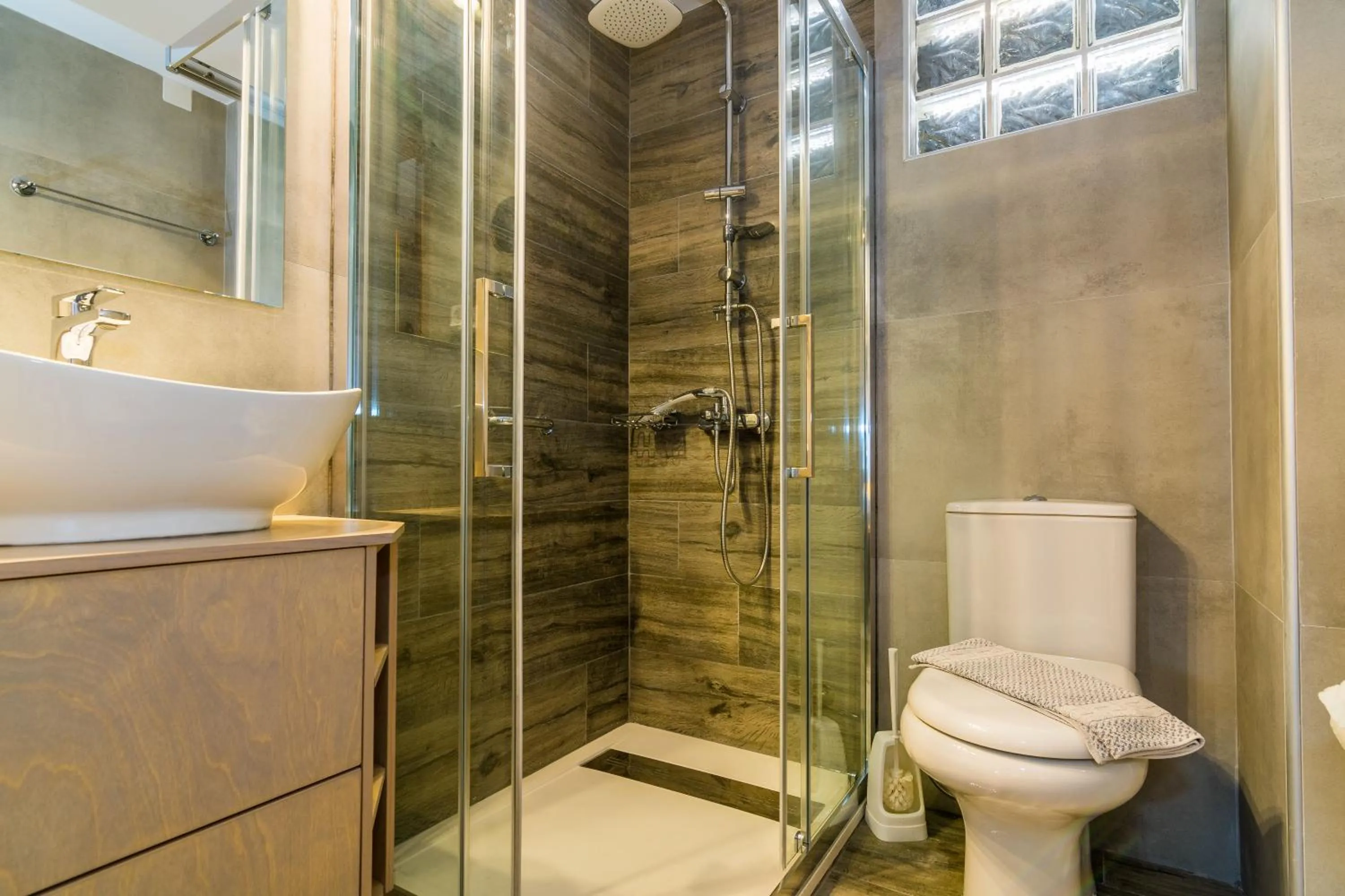 Shower in Thalassa Apartments