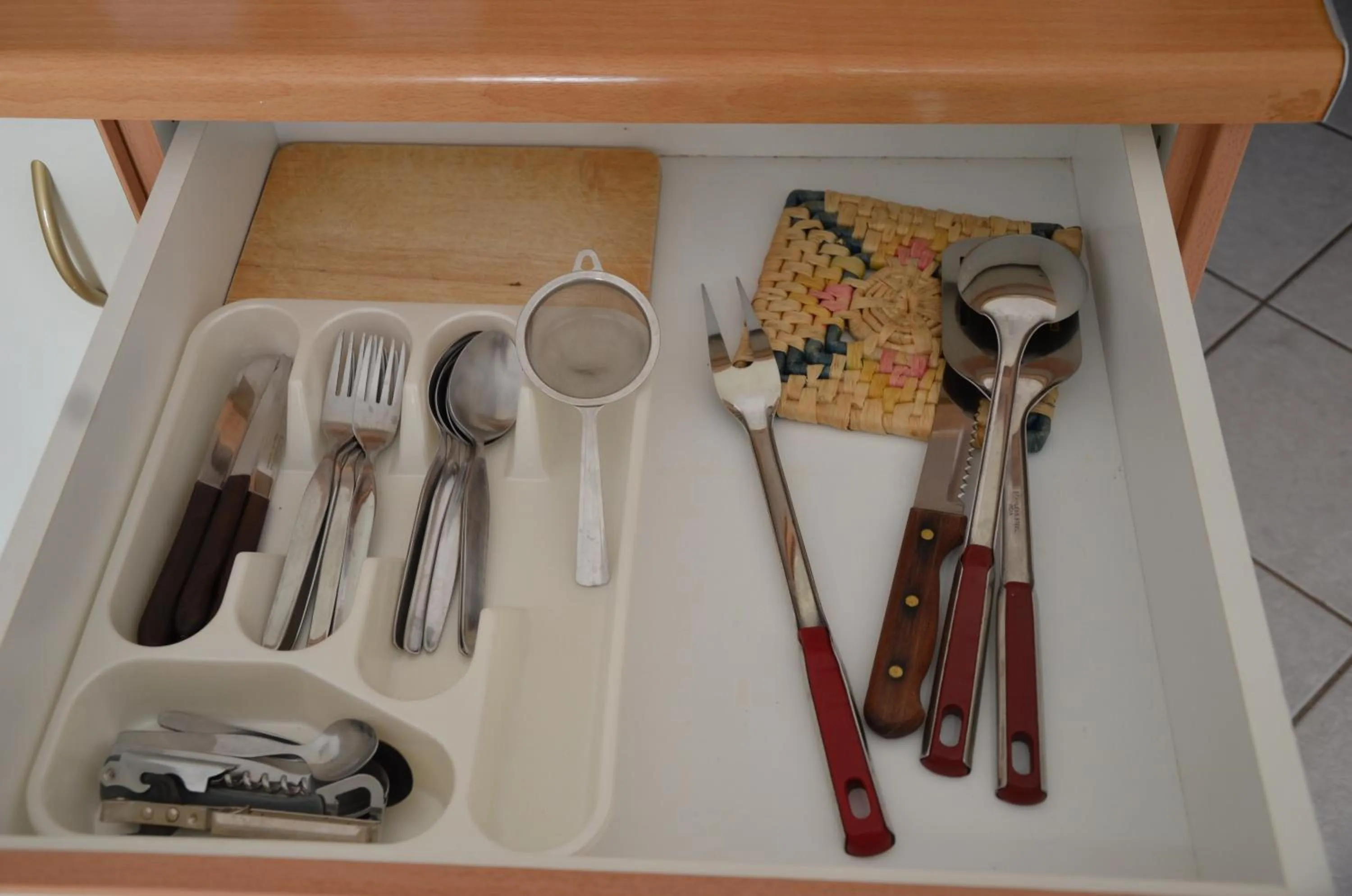 Kitchen or kitchenette in Thalassa Apartments