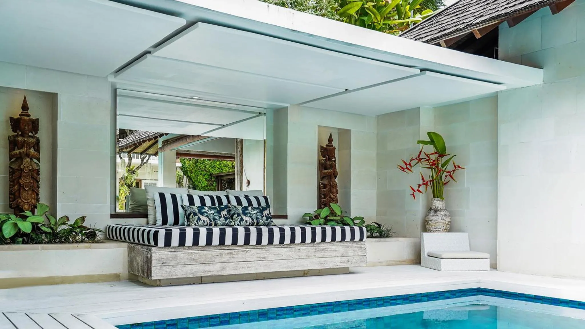 Seating area in Villa Jajaliluna