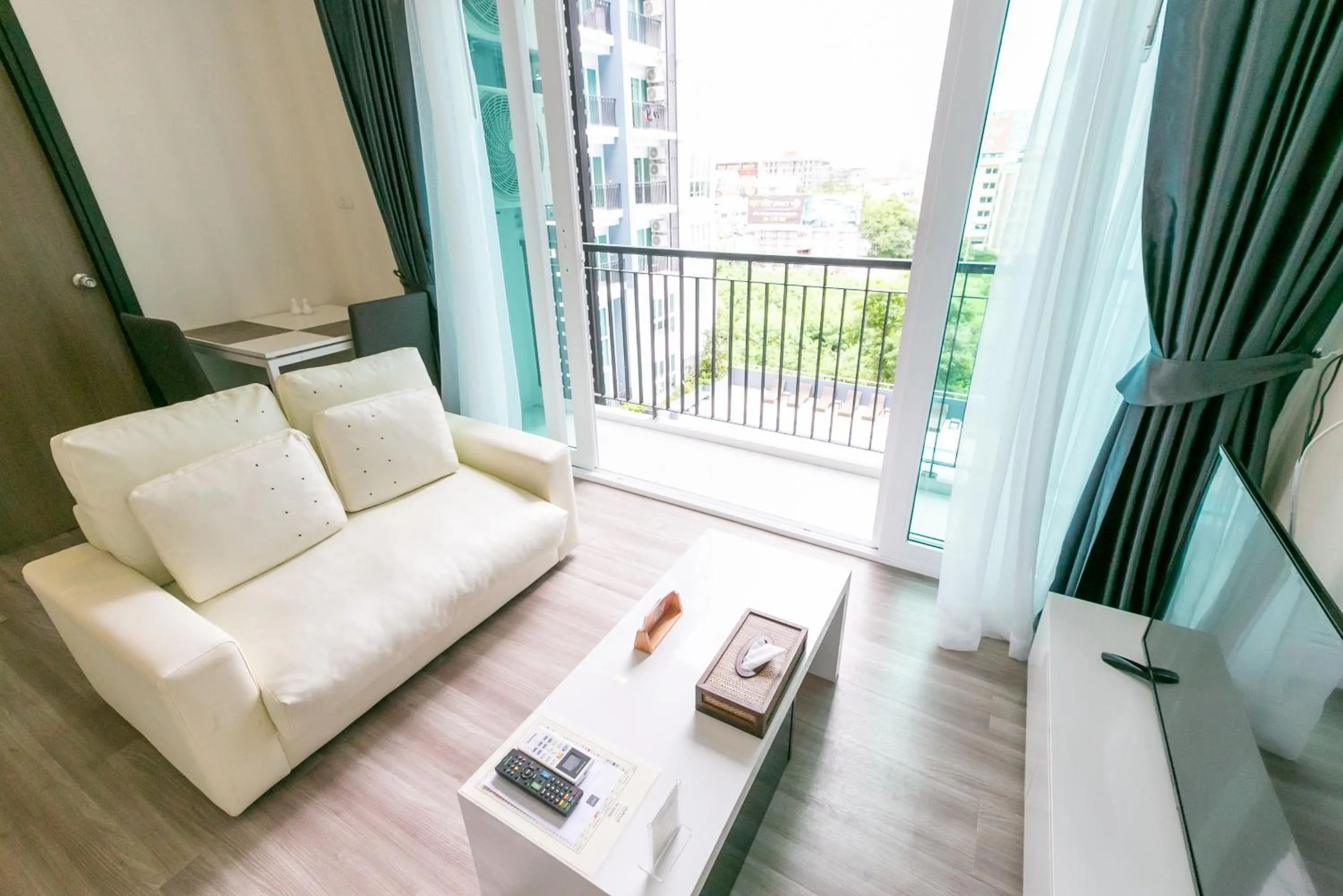 Living room in Locals Prio ChiangMai Central Airport Plaza