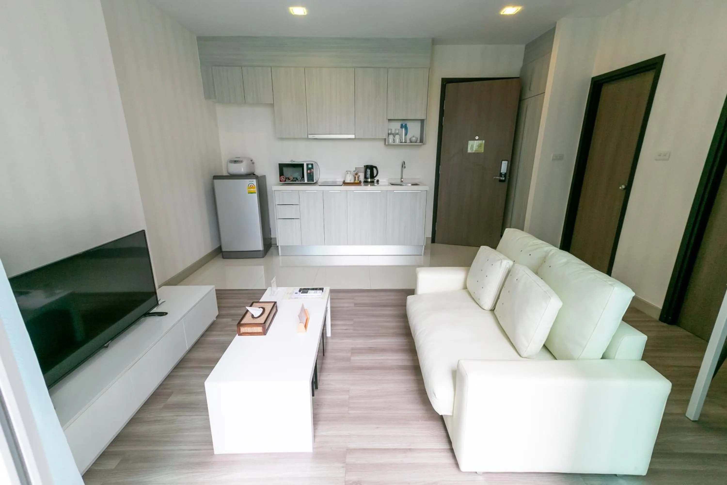 Living room in Locals Prio ChiangMai Central Airport Plaza