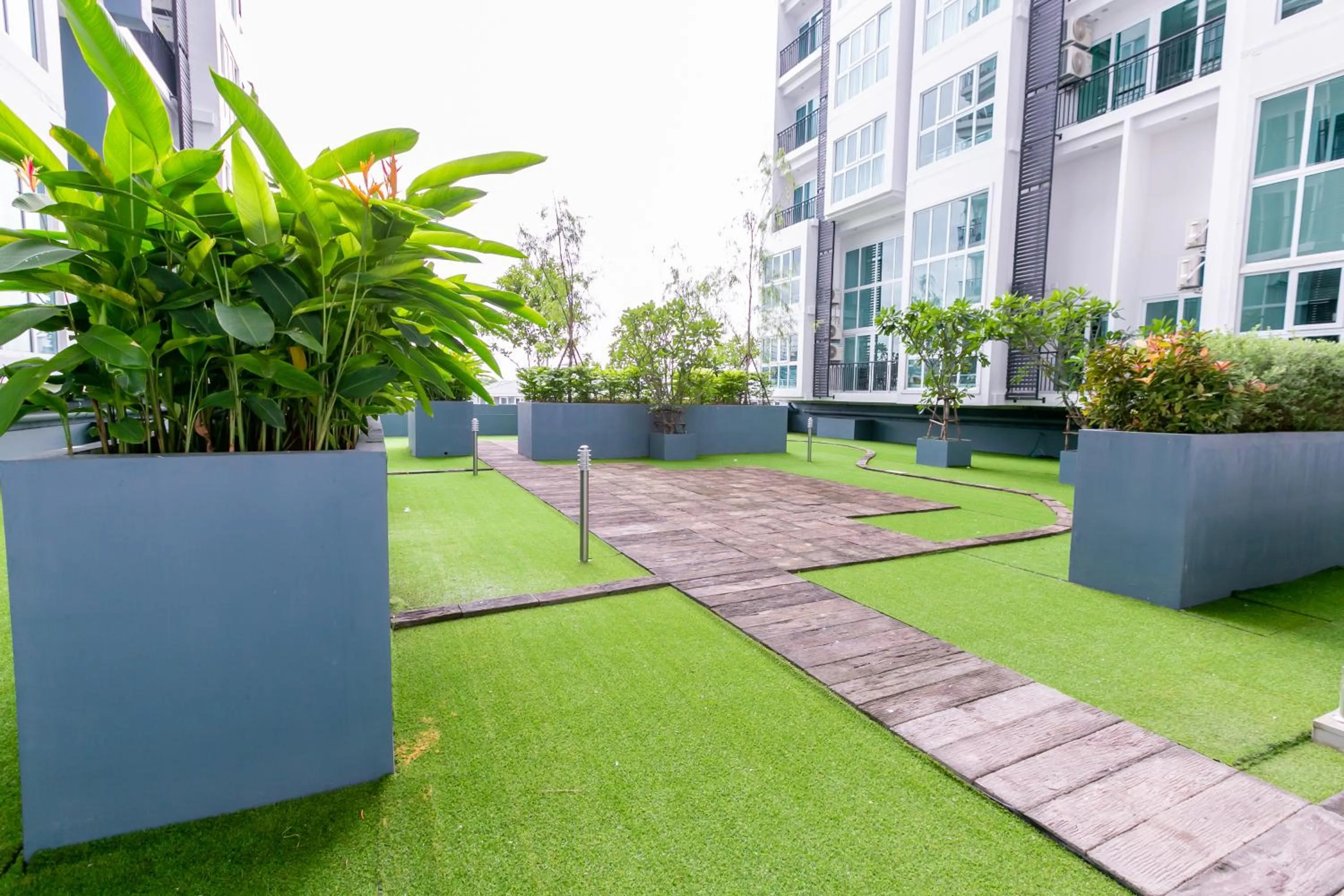 Garden in Locals Prio ChiangMai Central Airport Plaza