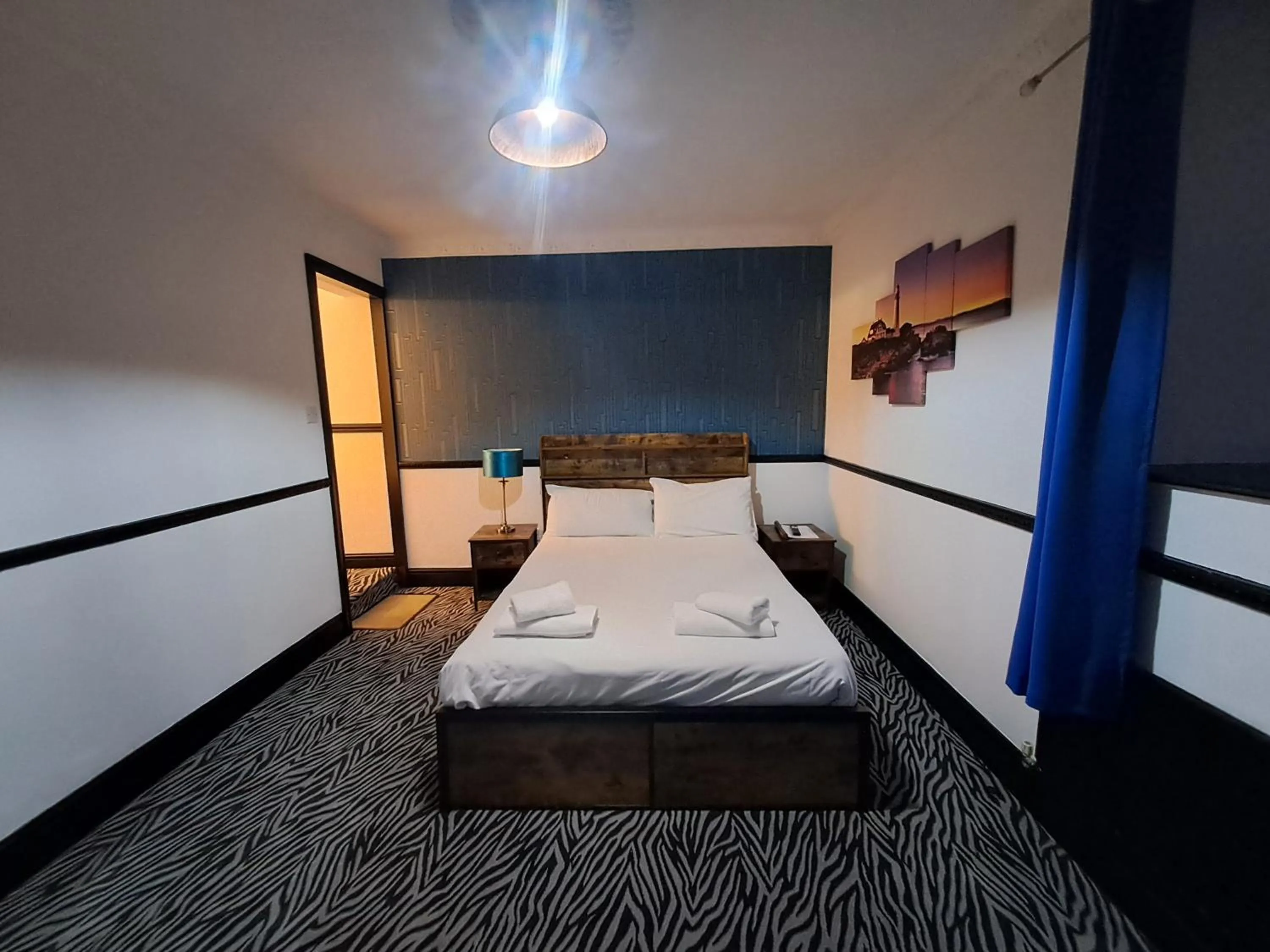 Bed in Boathouse Hotel