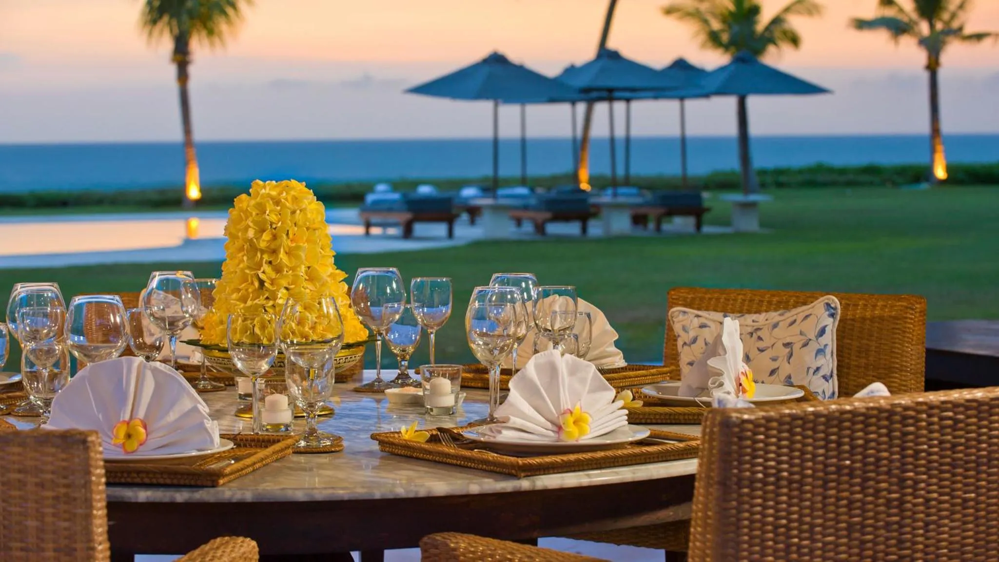 Food and drinks in Villa Atas Ombak