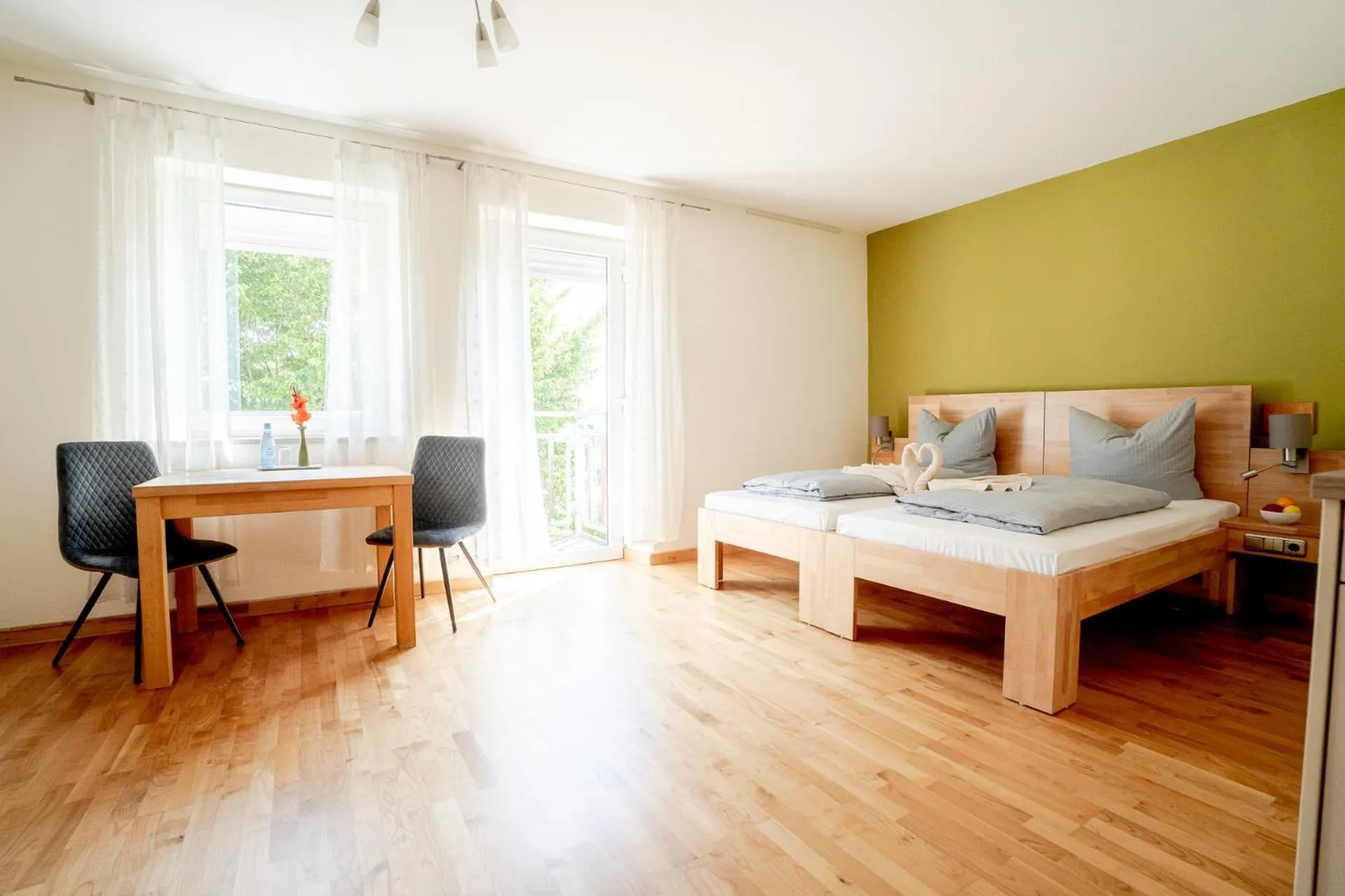 Bed in Hotel Donau-Ries