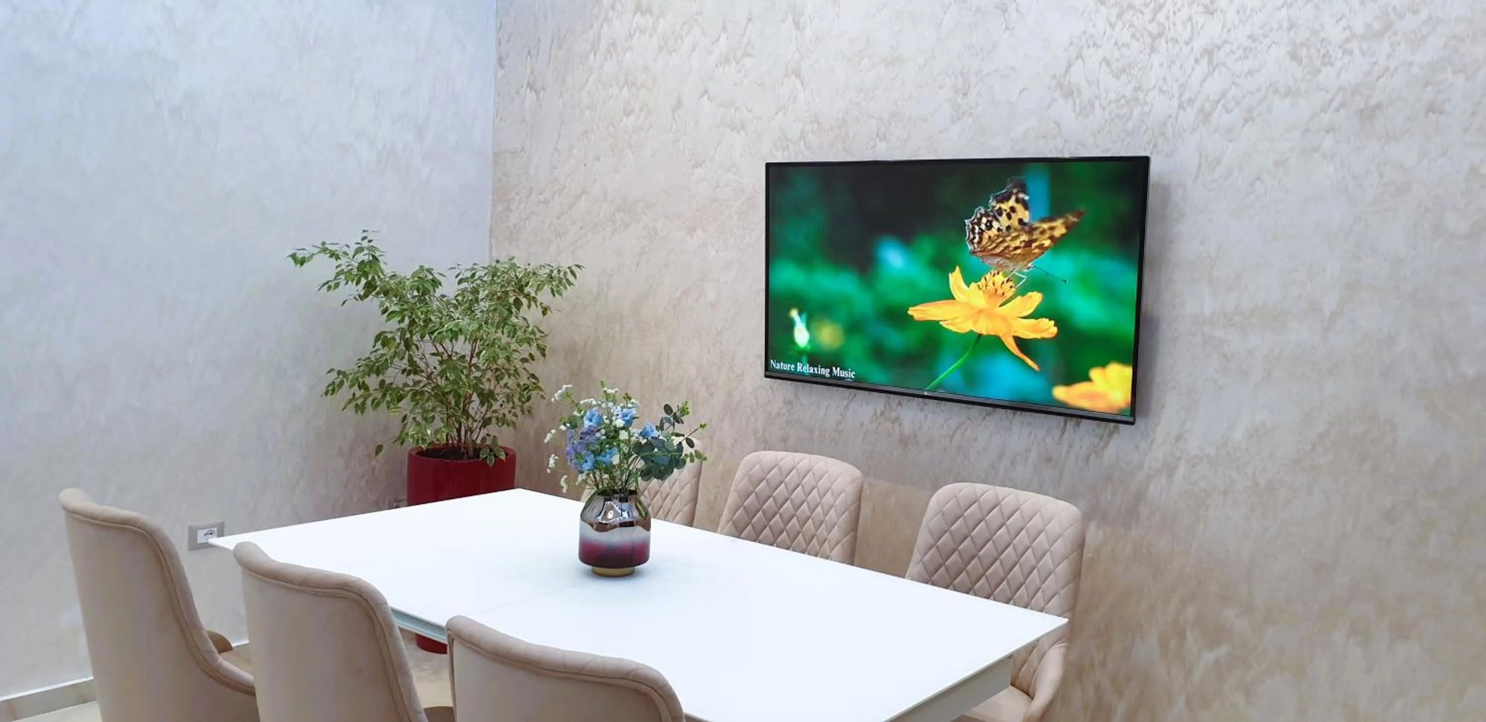 Lobby or reception in Comfort Hotel