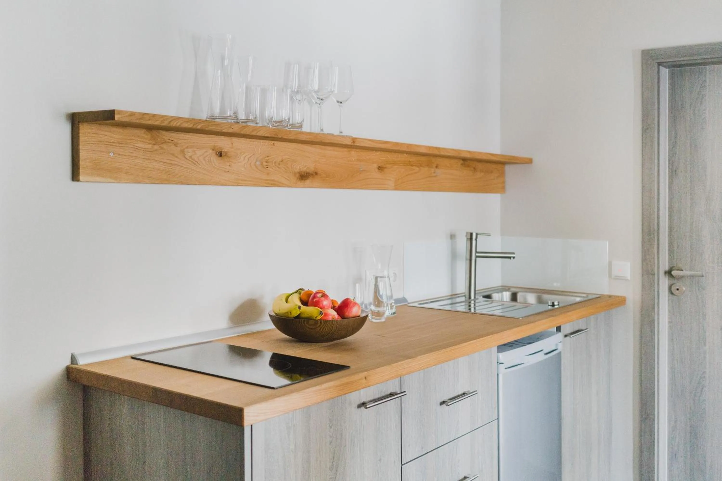 Kitchen or kitchenette in Hotel Villa Bodeblick