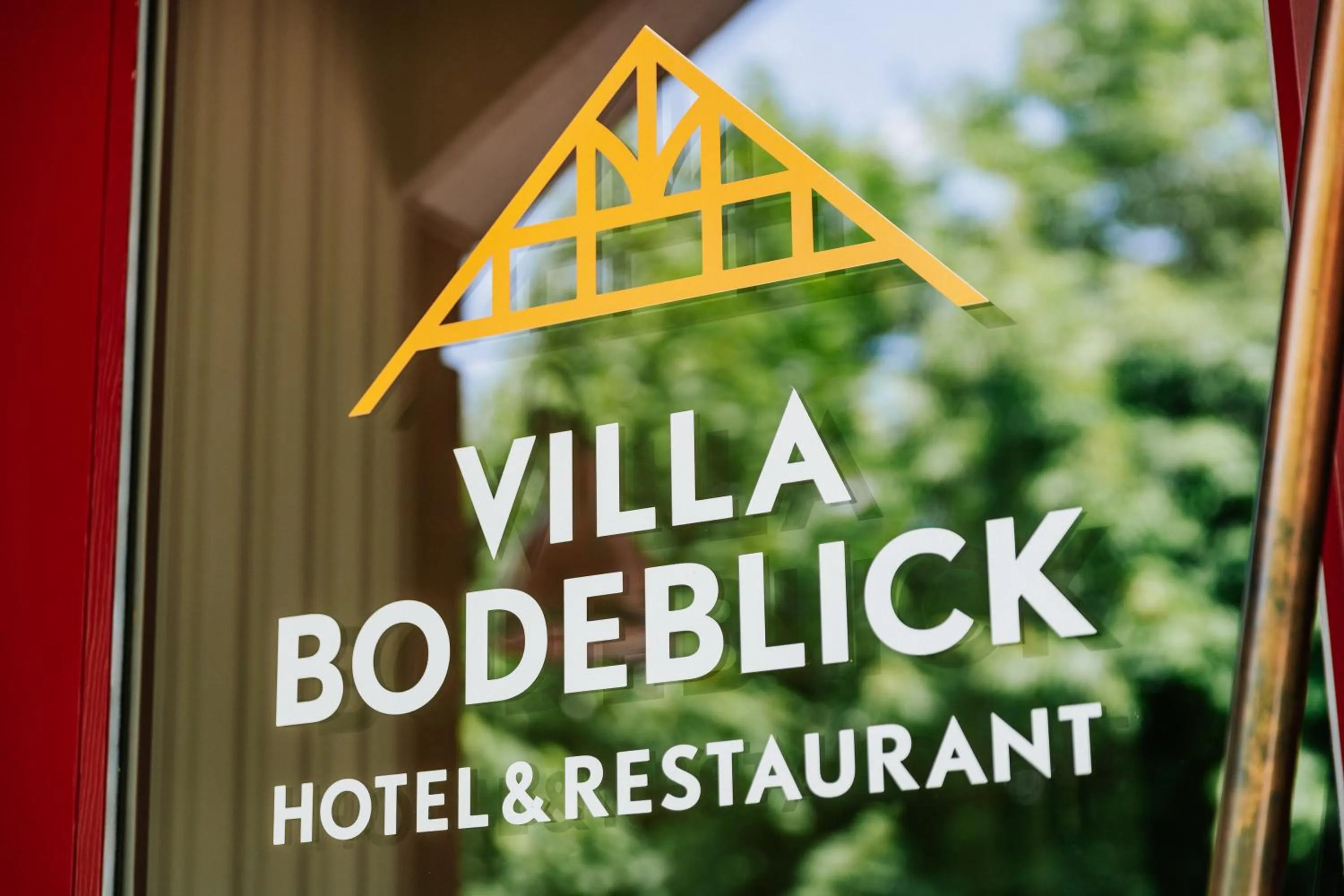 Logo/Certificate/Sign in Hotel Villa Bodeblick
