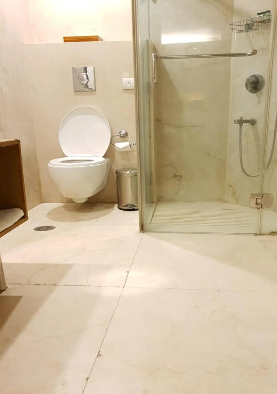 Bathroom in Udman Hotel Panchshila Park