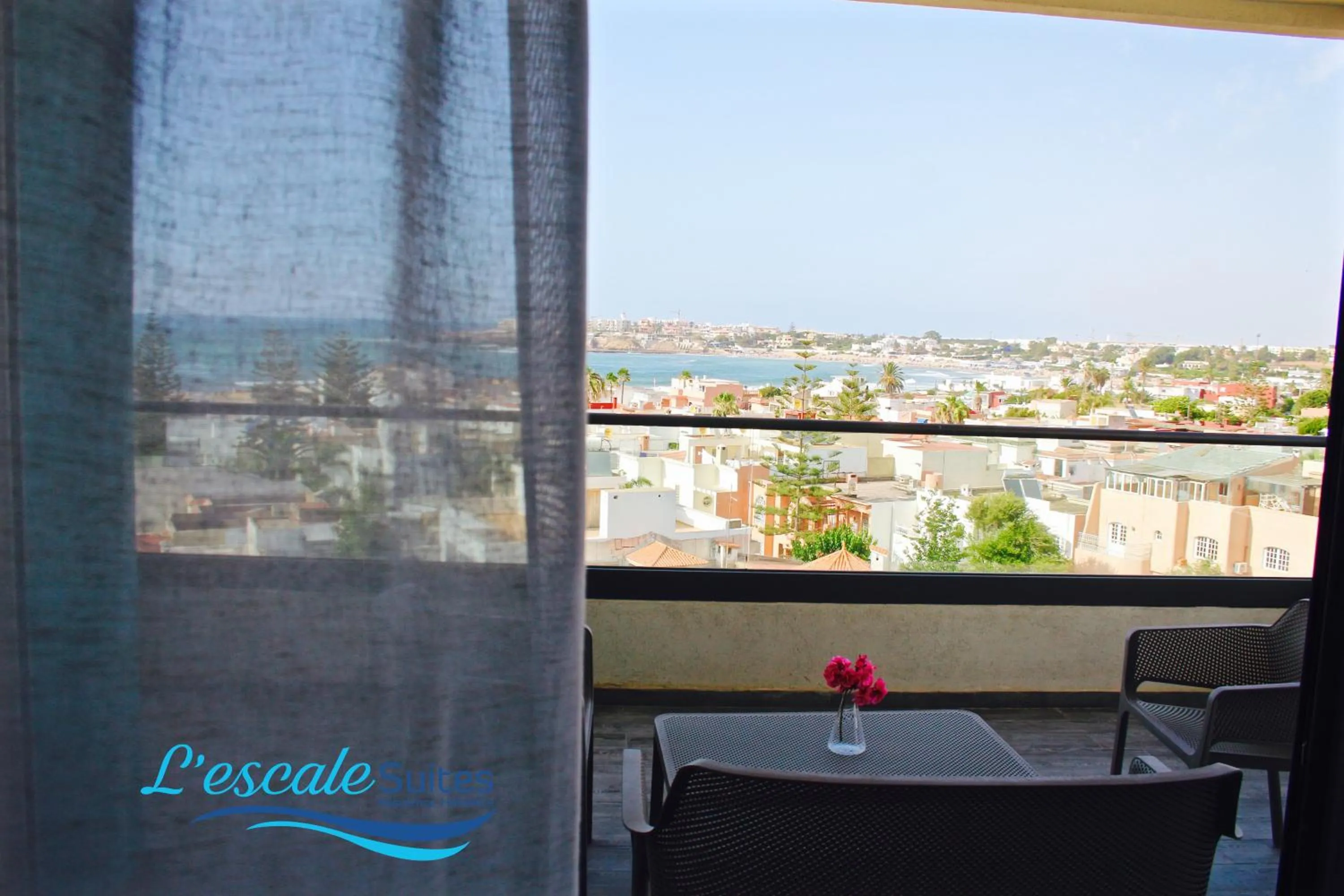 L'escale Suites Résidence Hôtelière By 7AV HOTELS