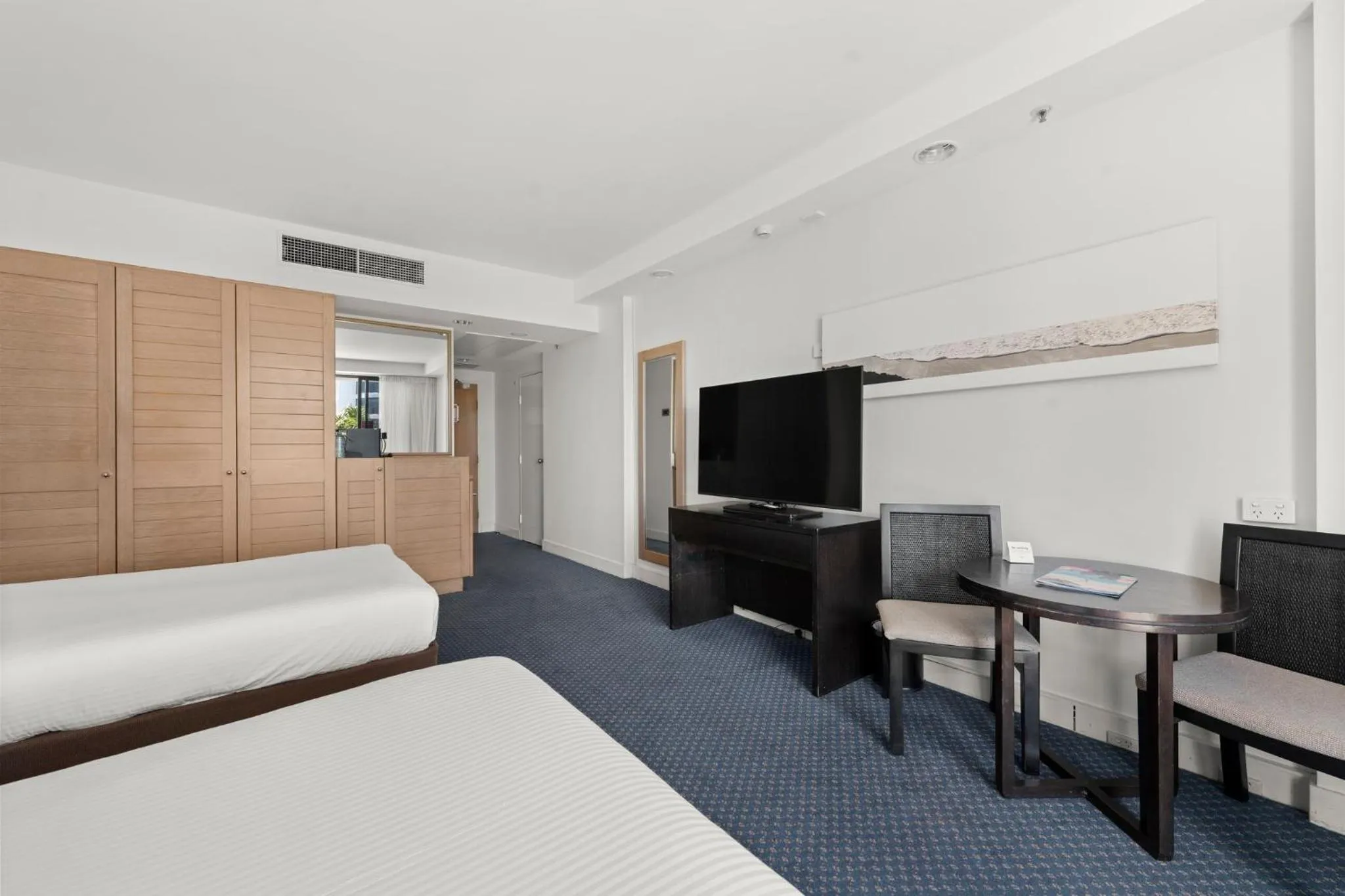 Photo of the whole room, Bed in Crowne Plaza Surfers Paradise by IHG