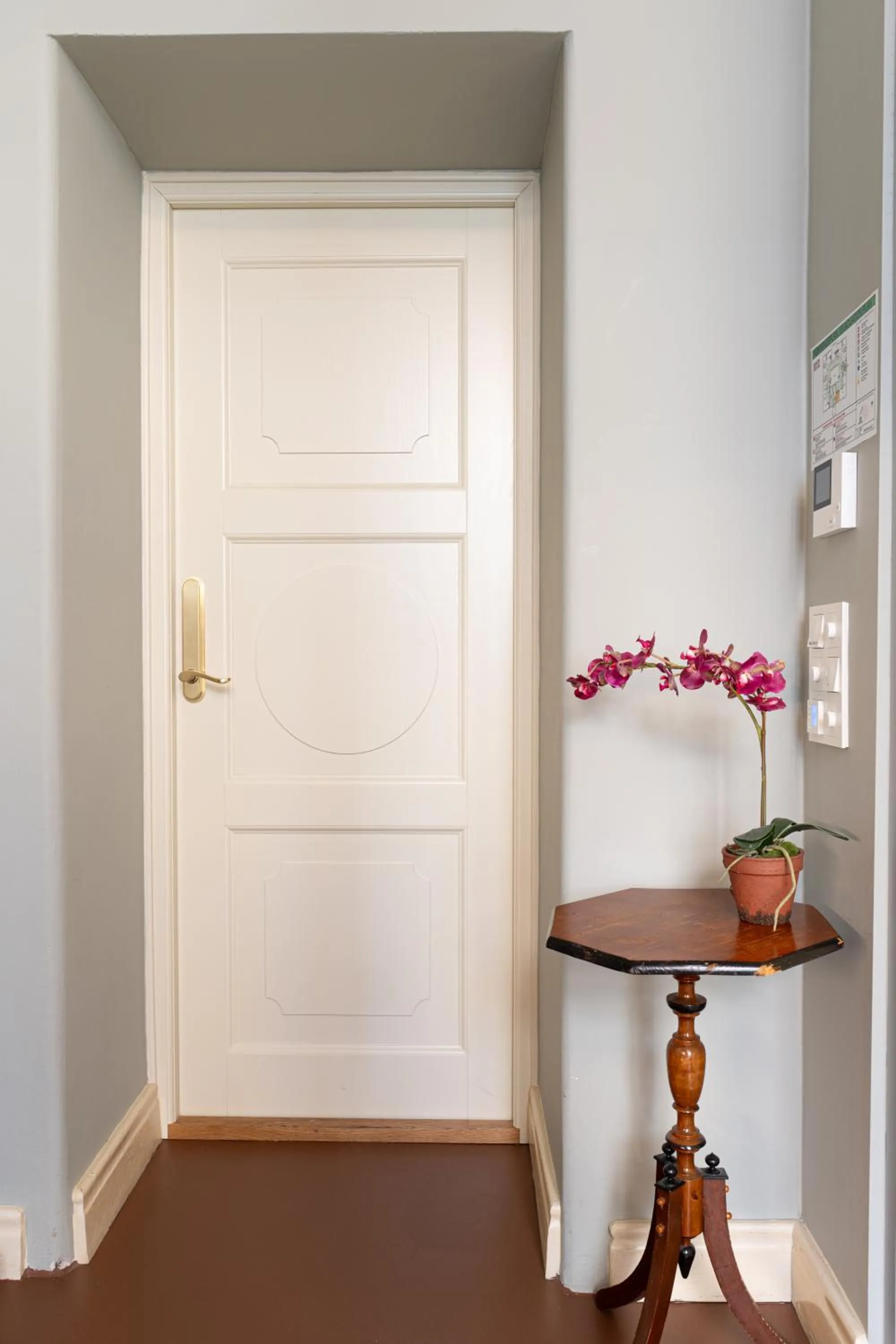 Decorative detail in The Apartments Company - The Sweet