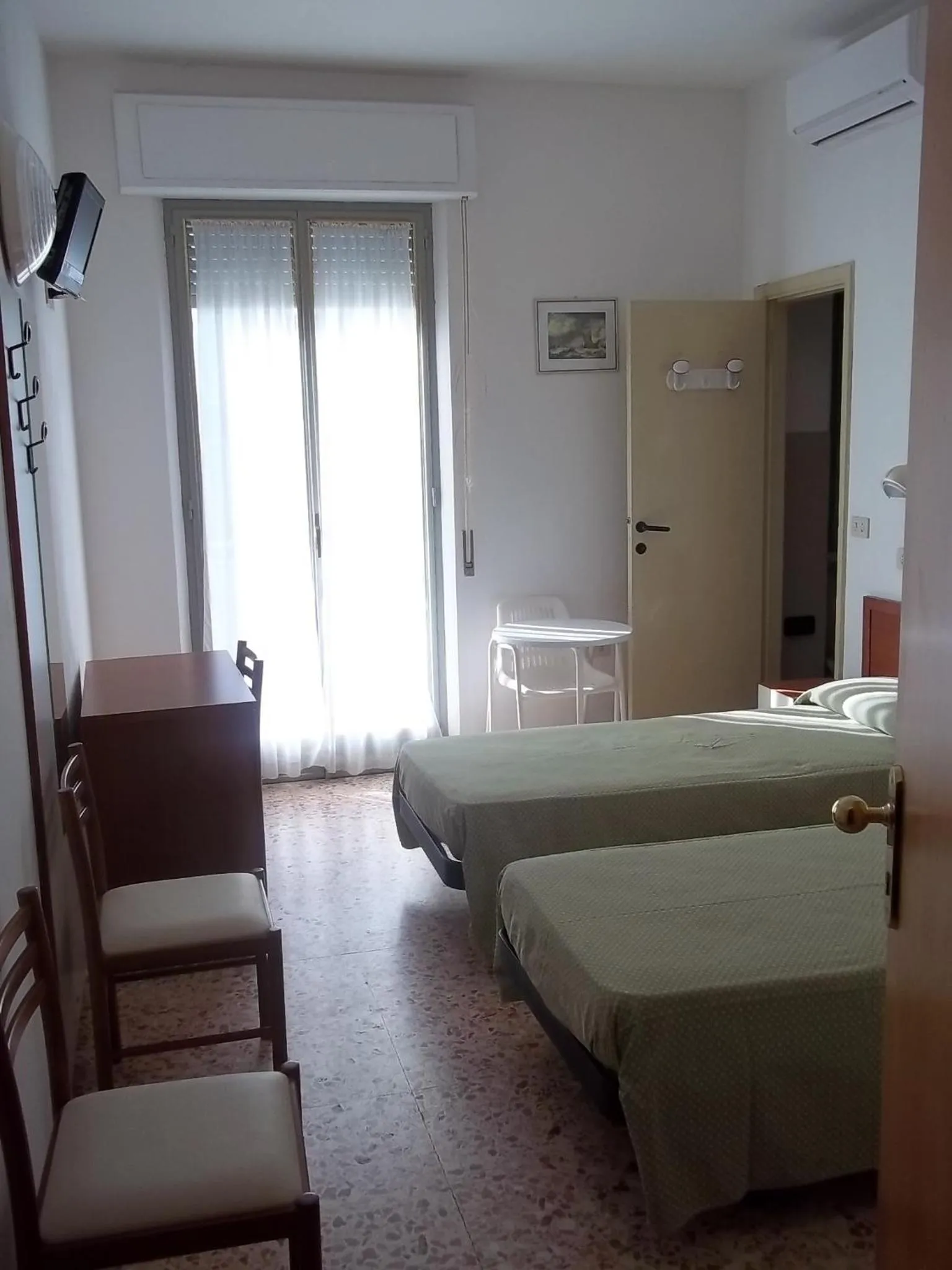 Bedroom, Bed in Hotel Italia