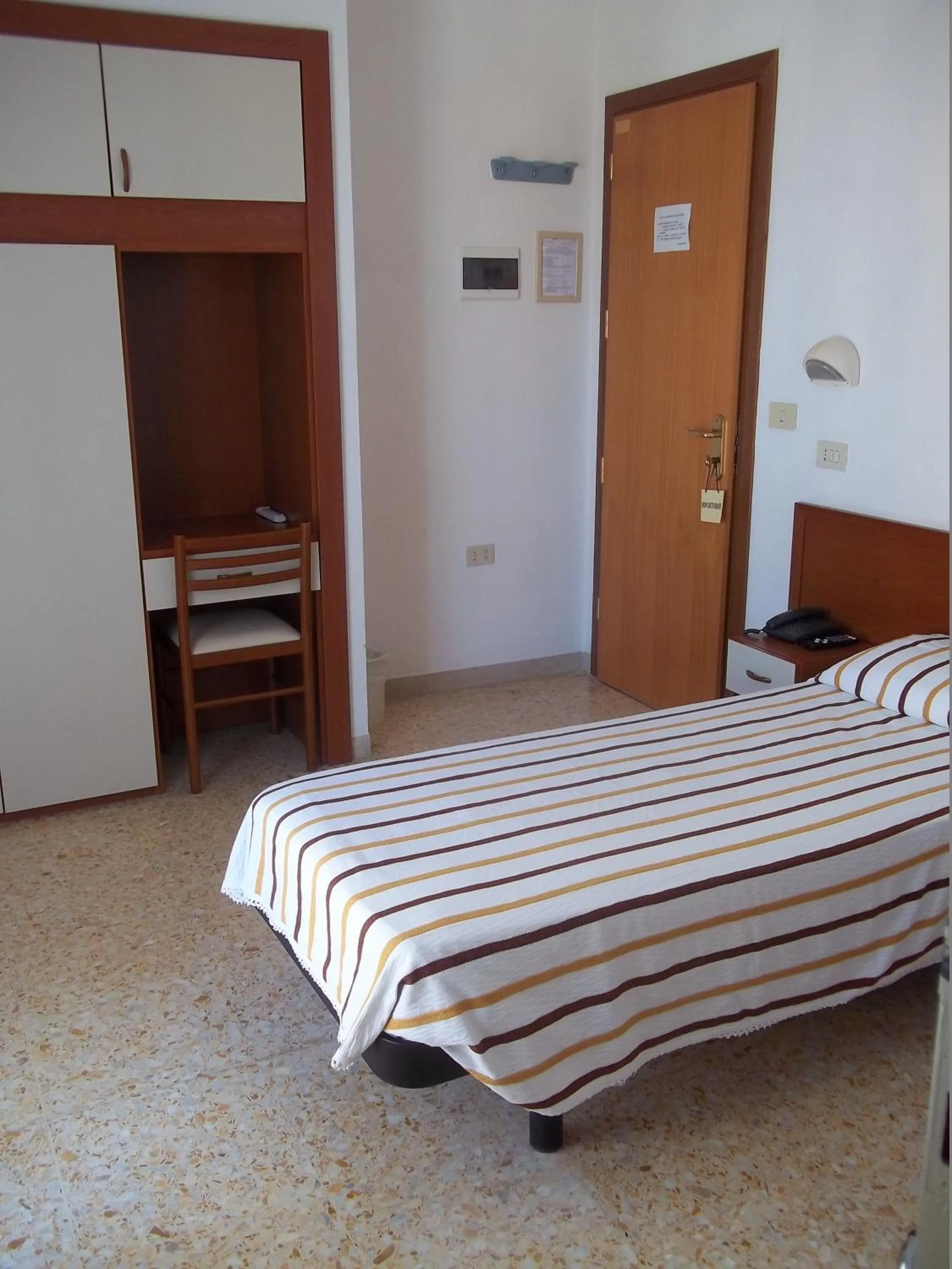 Bedroom, Bed in Hotel Italia