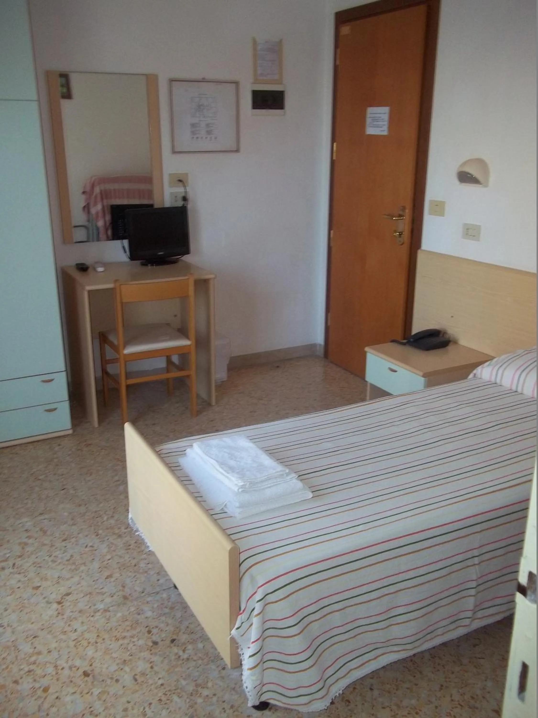 Bedroom, Bed in Hotel Italia