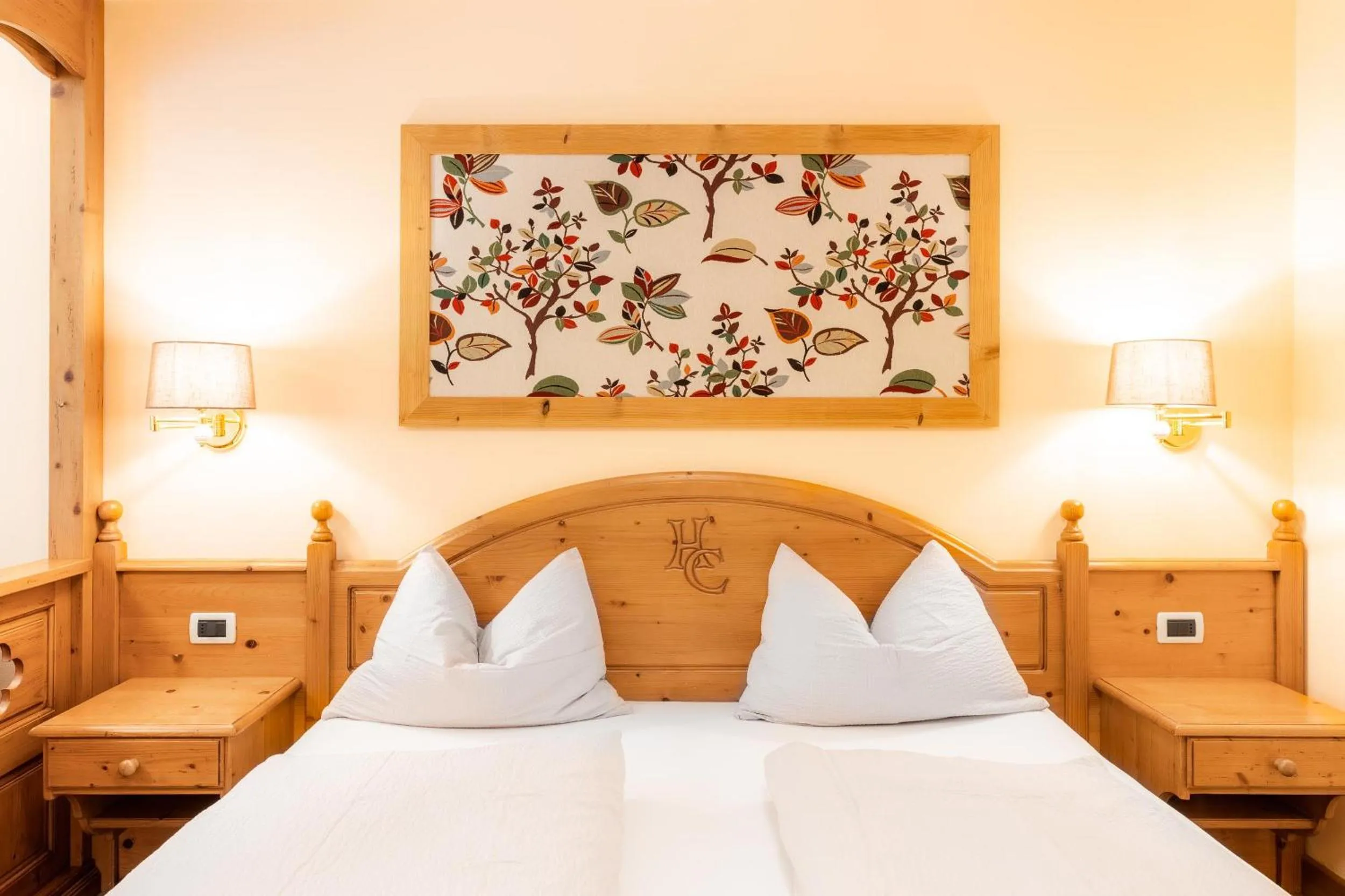 Bed in Albergo Conturina