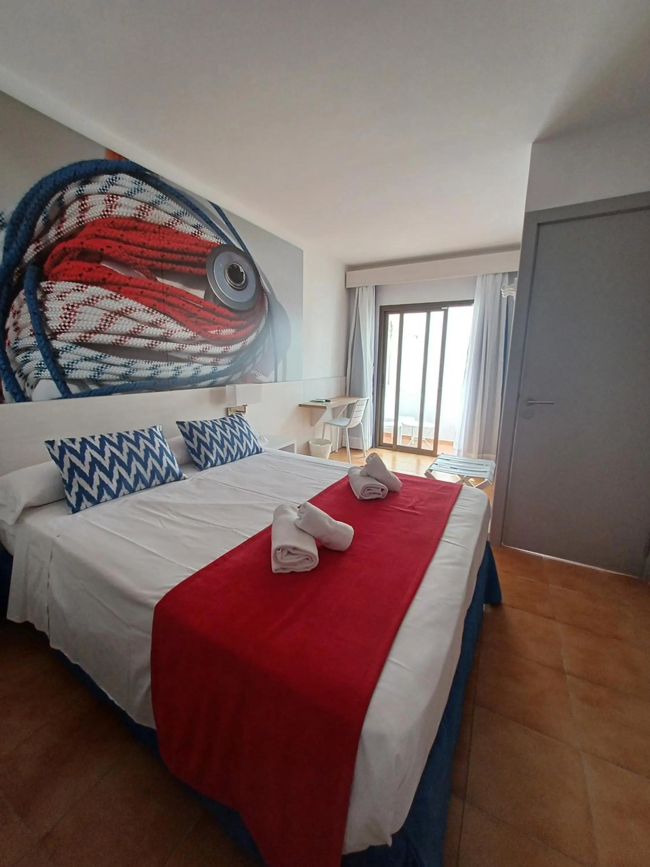 Photo of the whole room, Bed in Hostal Cala Ratjada
