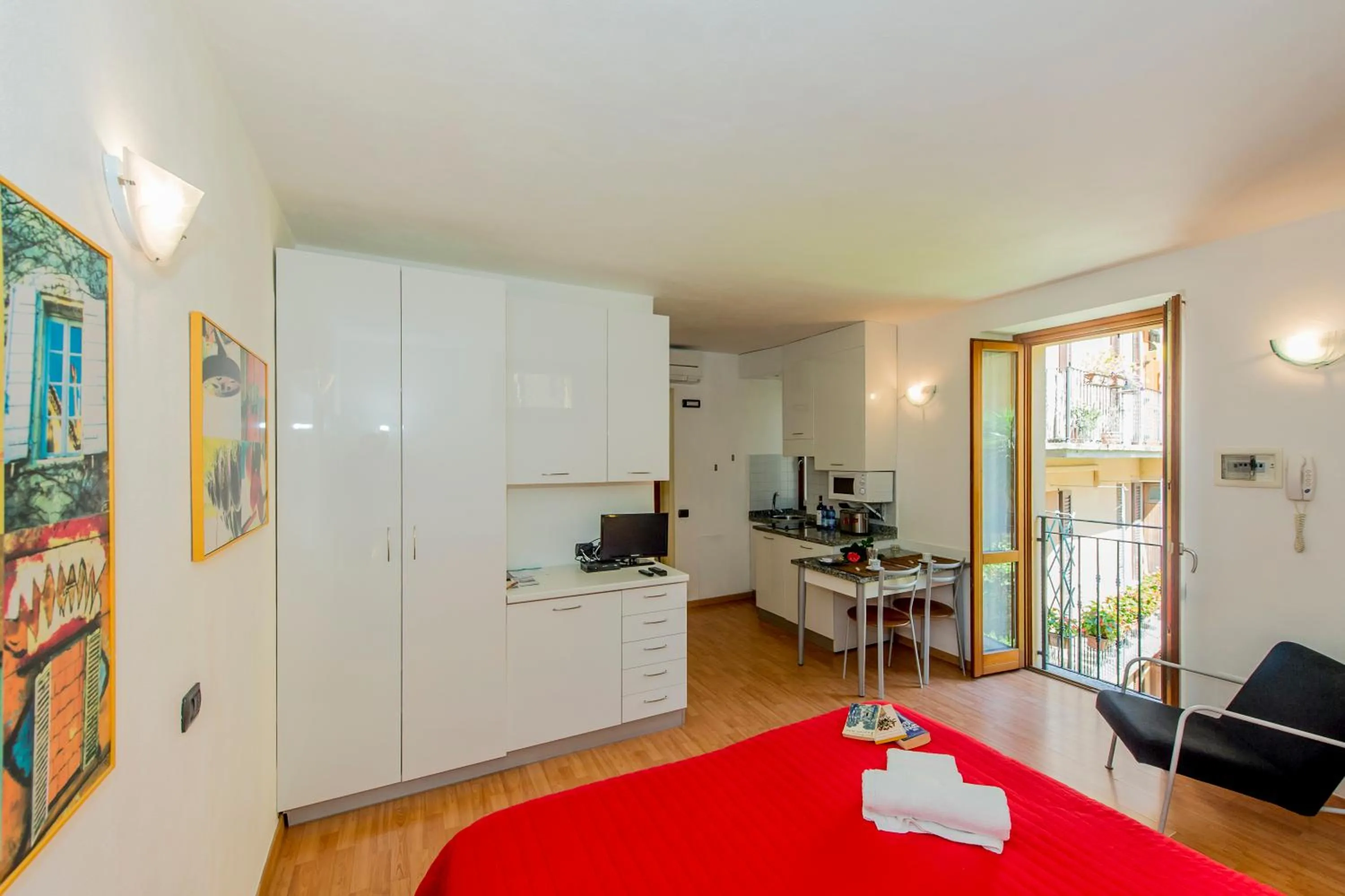 Photo of the whole room in Il Borgo