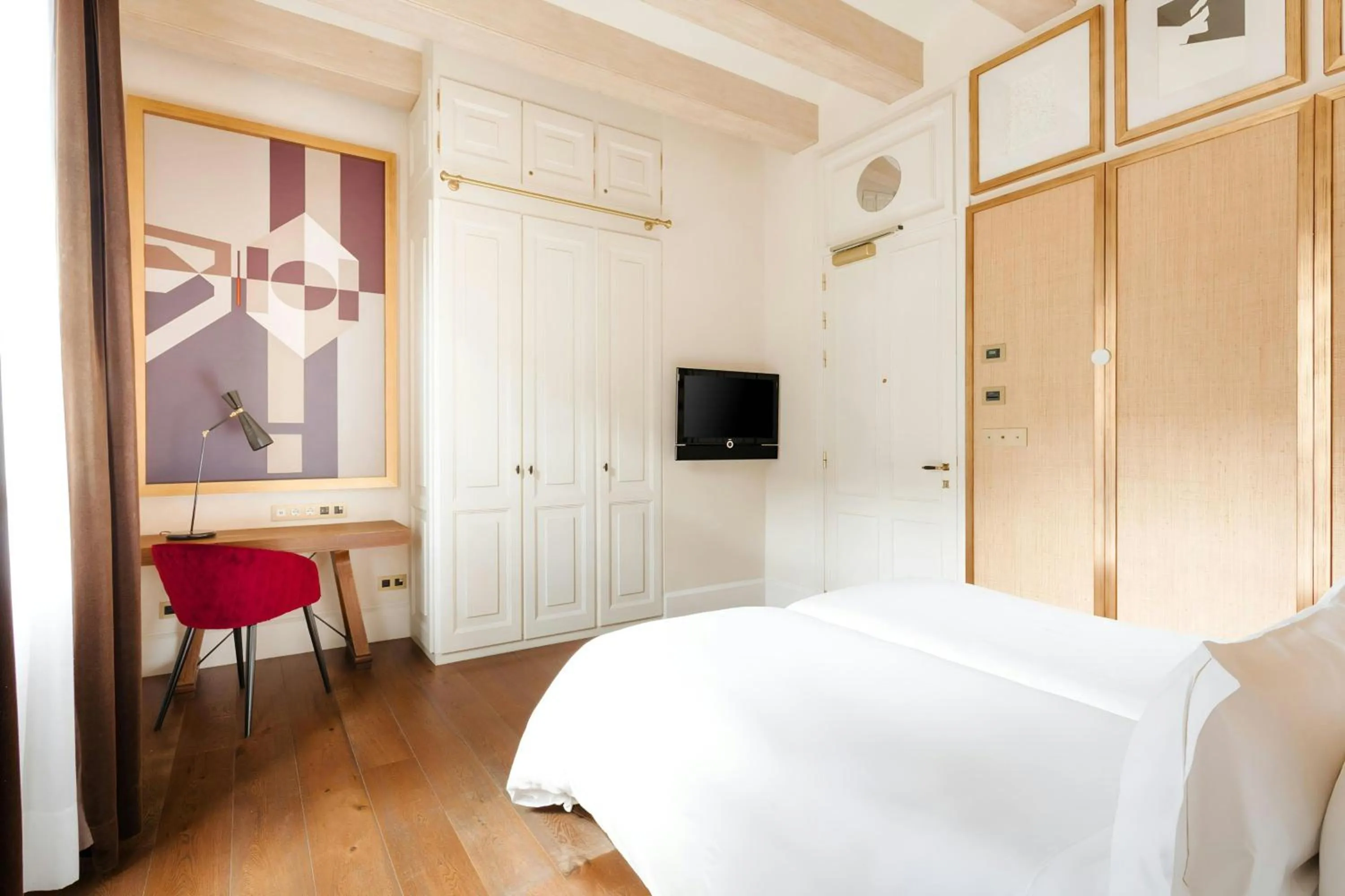 Bedroom, Bed in DO Plaça Reial Hotel Gothic Quarter, Sonder by Marriott Bonvoy