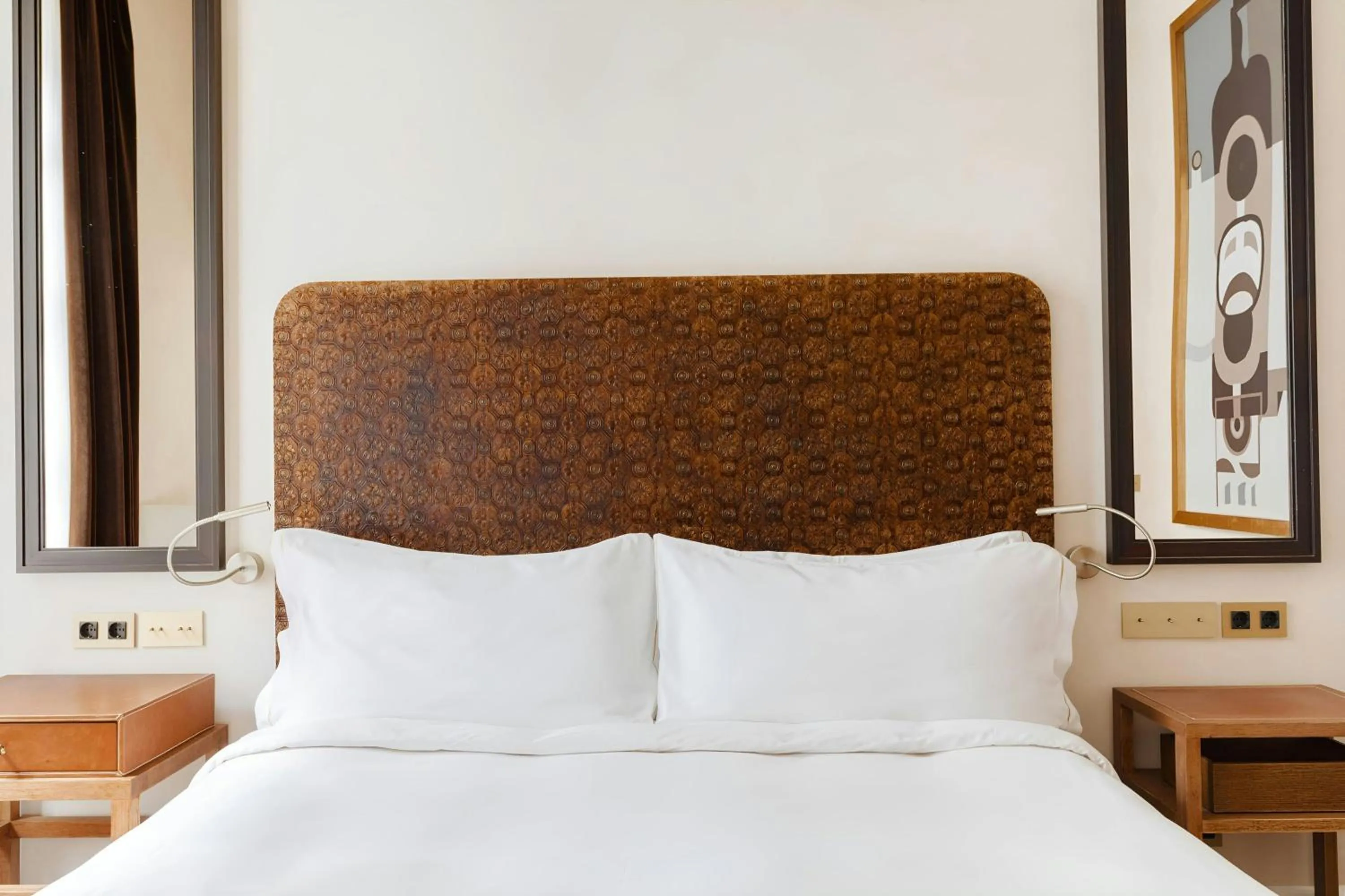 Photo of the whole room, Bed in DO Plaça Reial Hotel Gothic Quarter, Sonder by Marriott Bonvoy