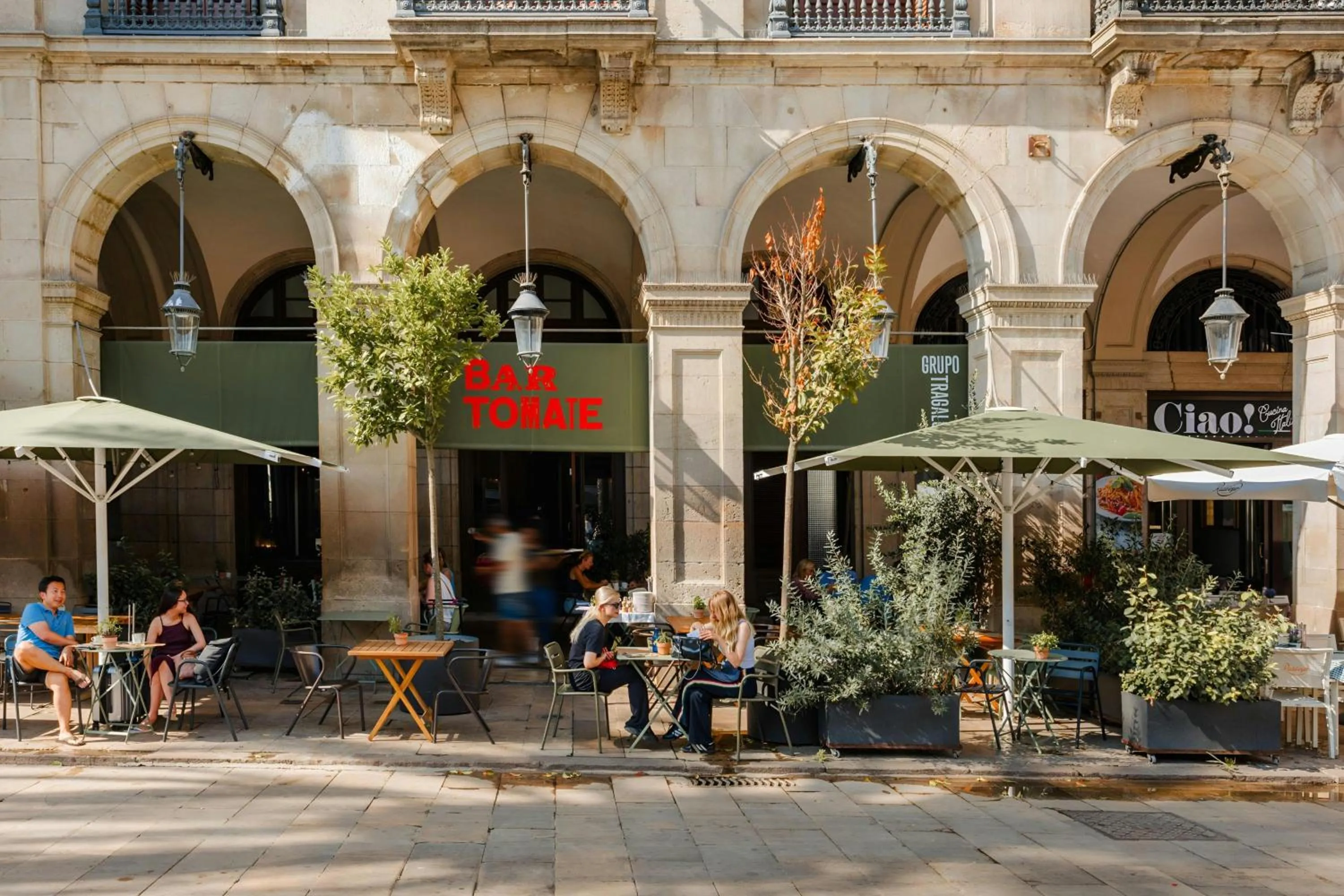 Restaurant/places to eat in DO Plaça Reial Hotel Gothic Quarter, Sonder by Marriott Bonvoy