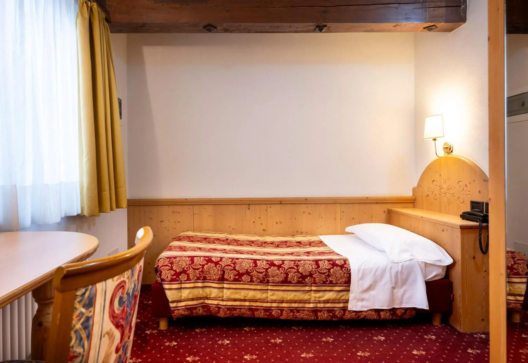 Bed in Hotel Al Polo