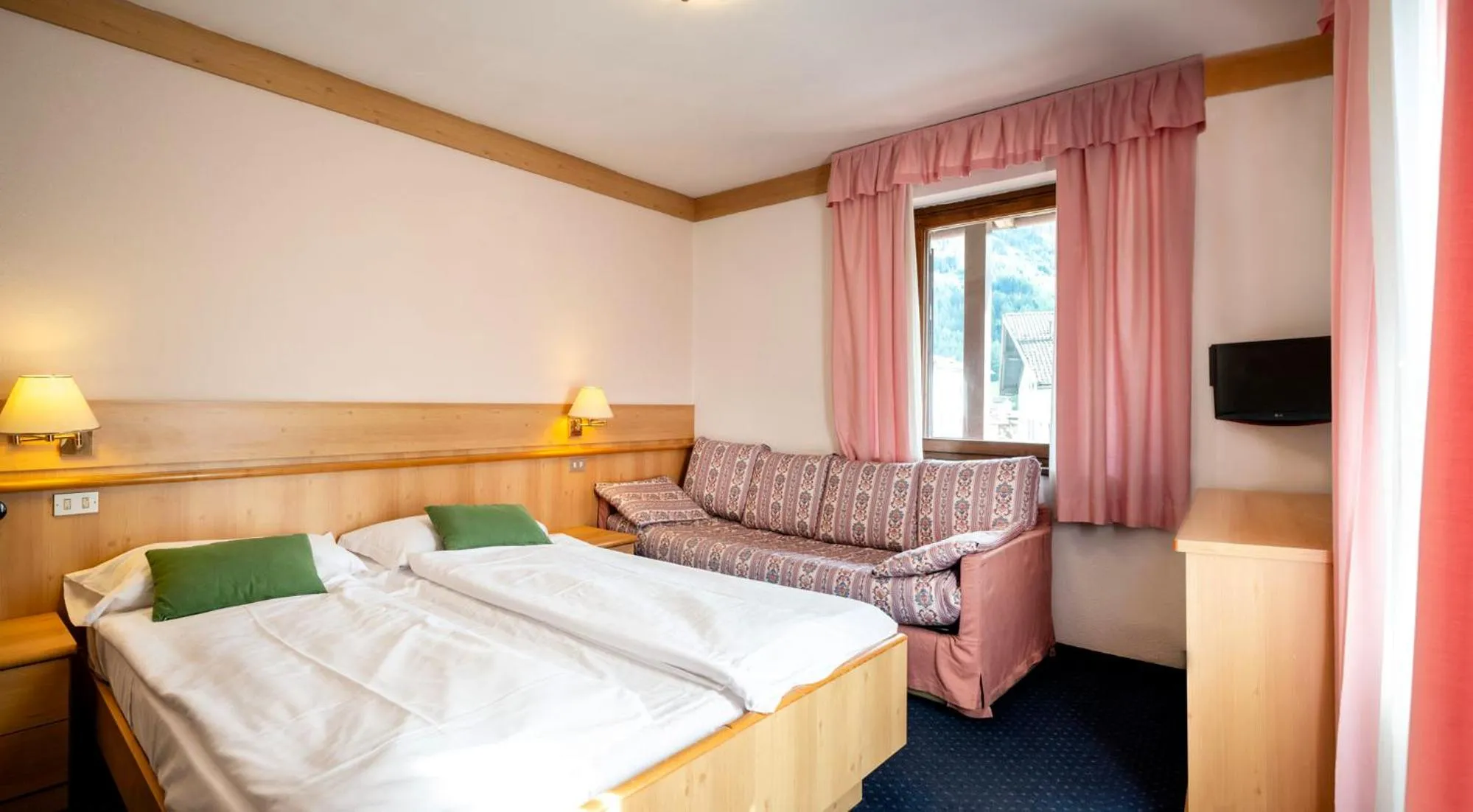 Bed in Hotel Al Polo