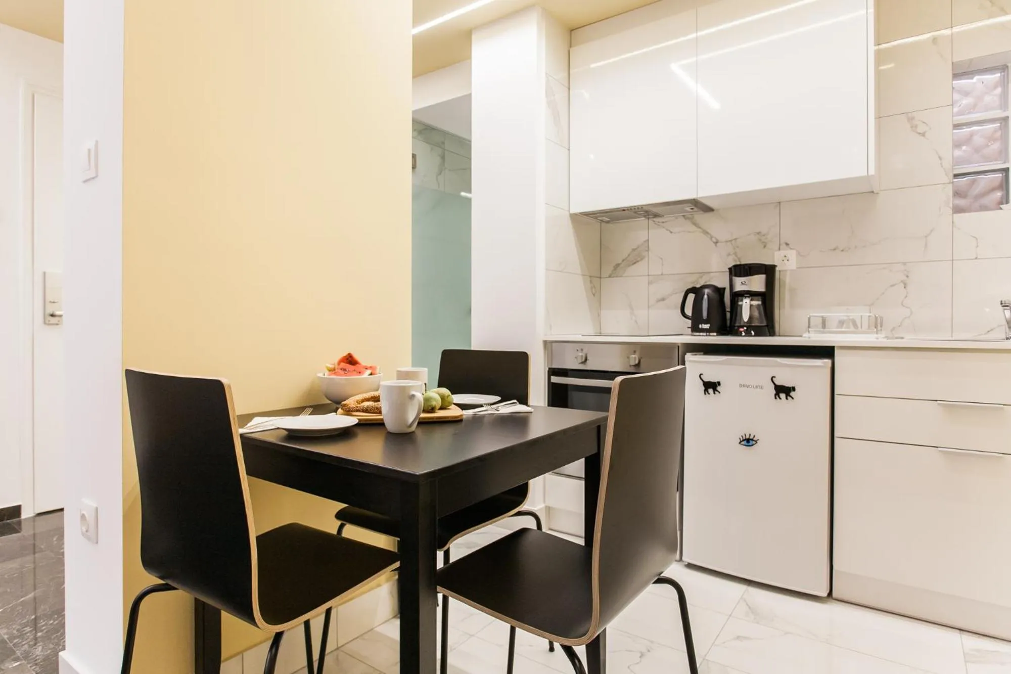 Greece U Around Athens Thissio Suites