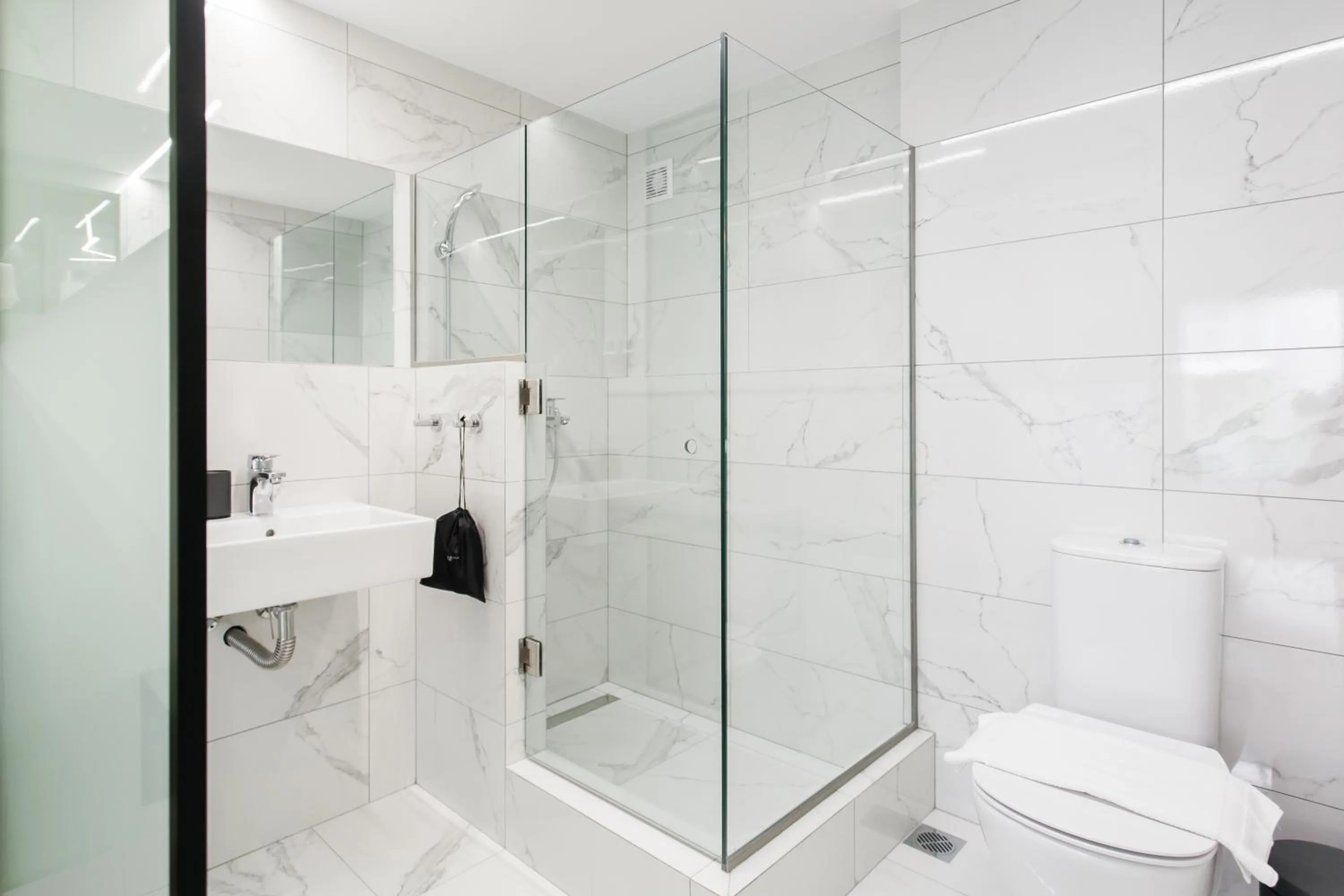 Greece U Around Athens Thissio Suites