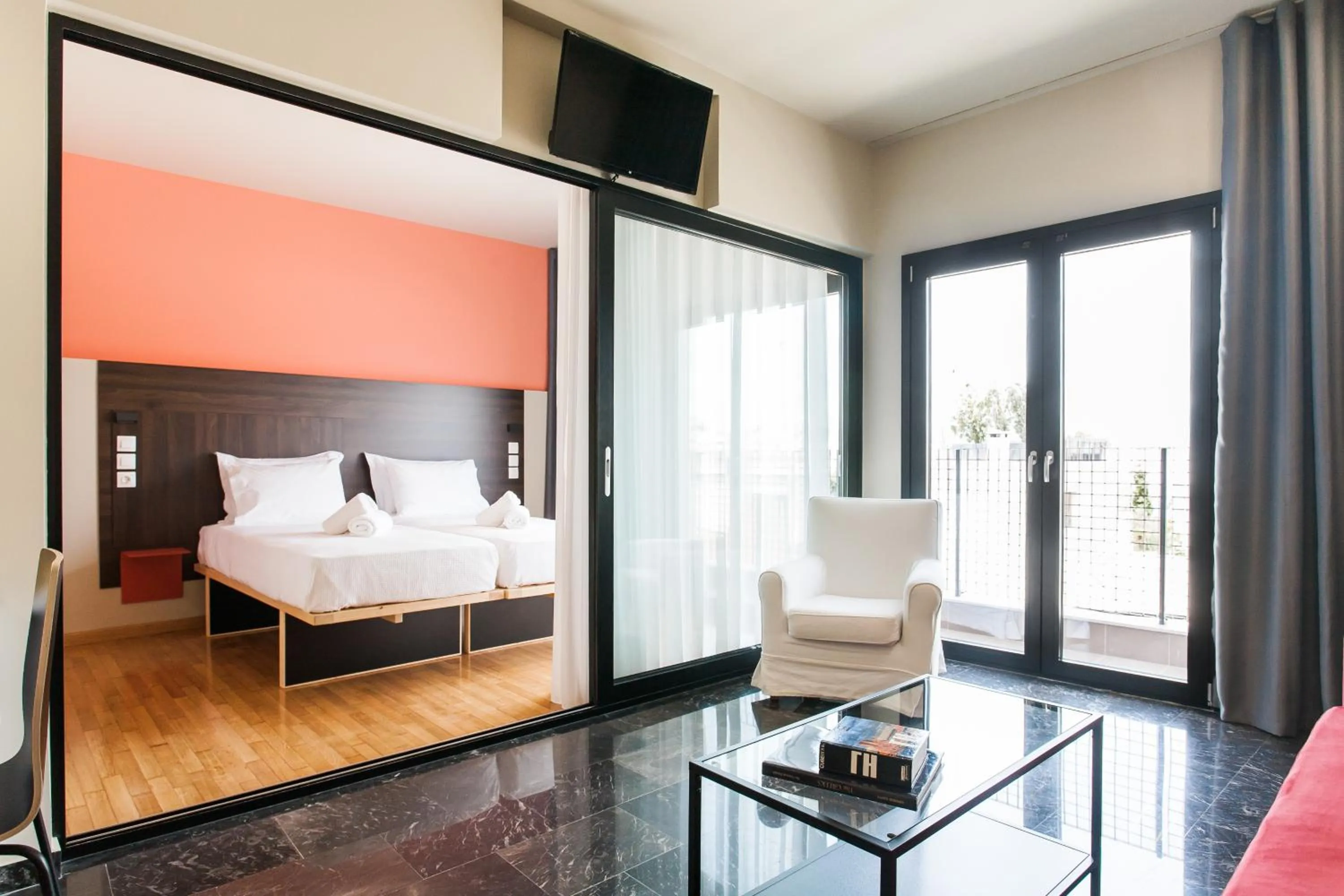 Bed in Greece U Around Athens Thissio Suites