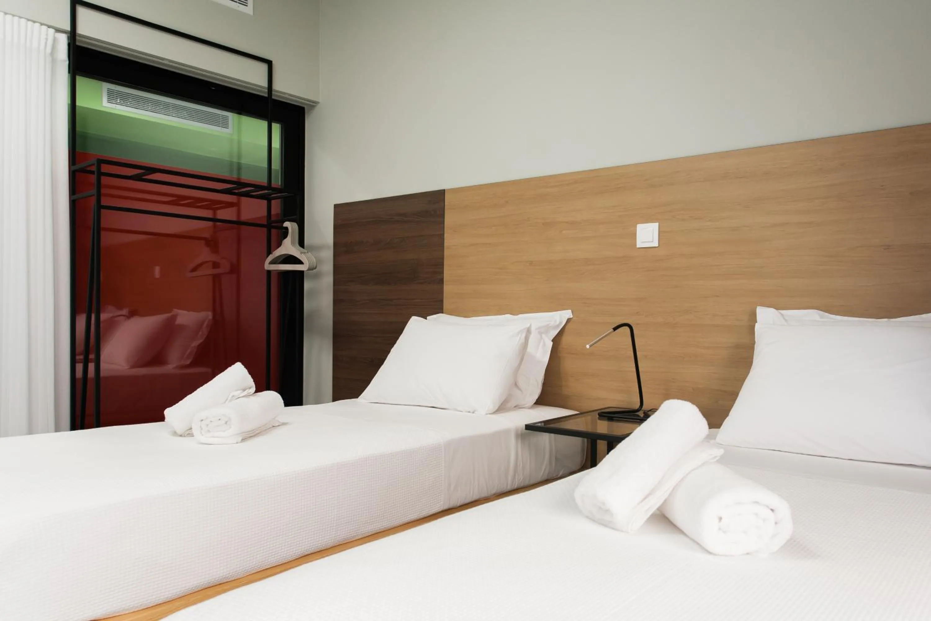 Bed in Greece U Around Athens Thissio Suites