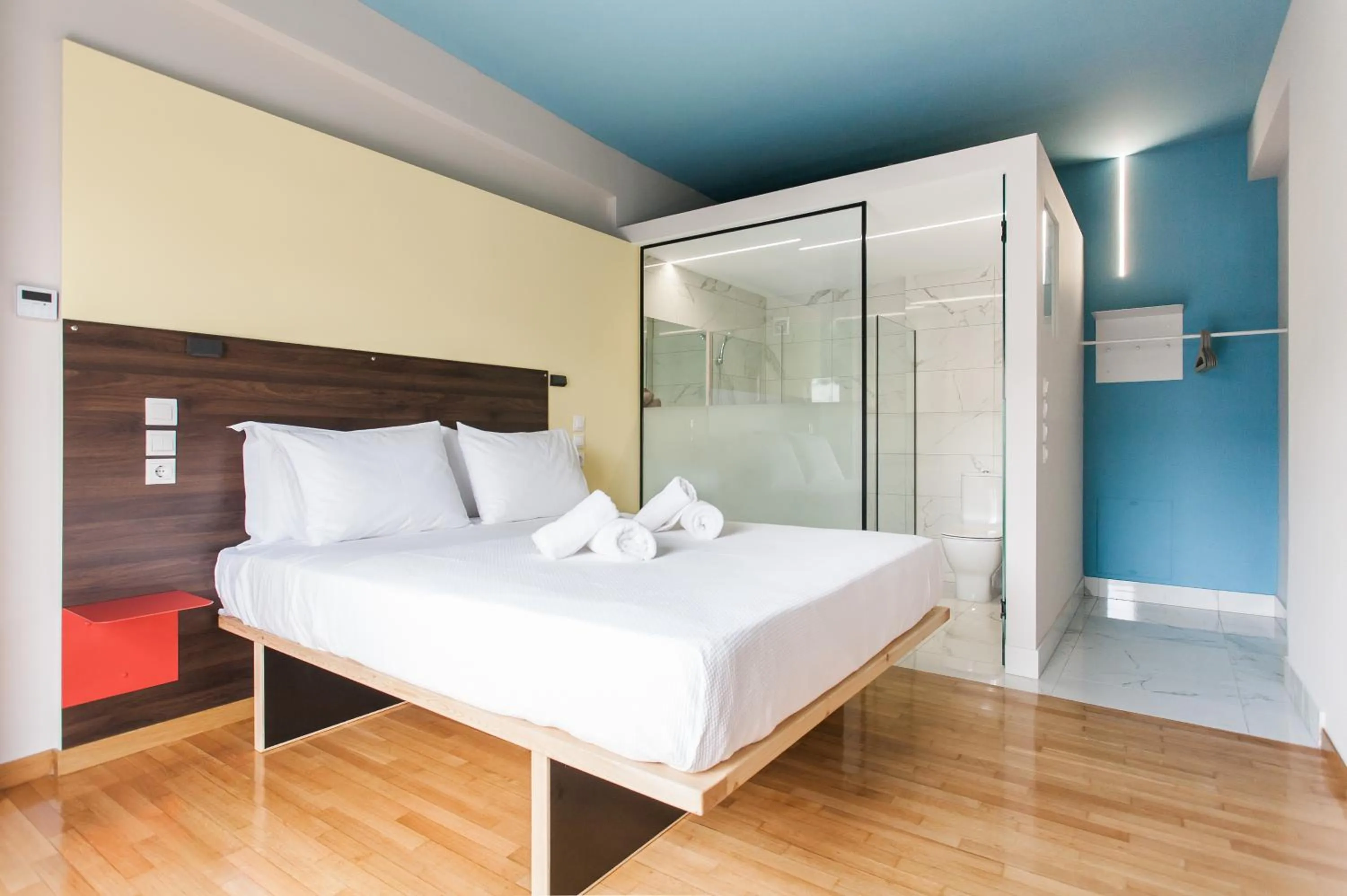 Bed in Greece U Around Athens Thissio Suites