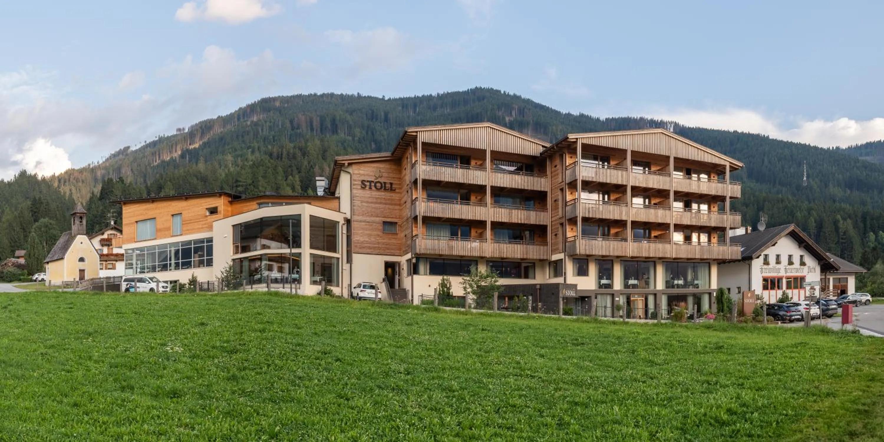 Alpine Nature Hotel Stoll