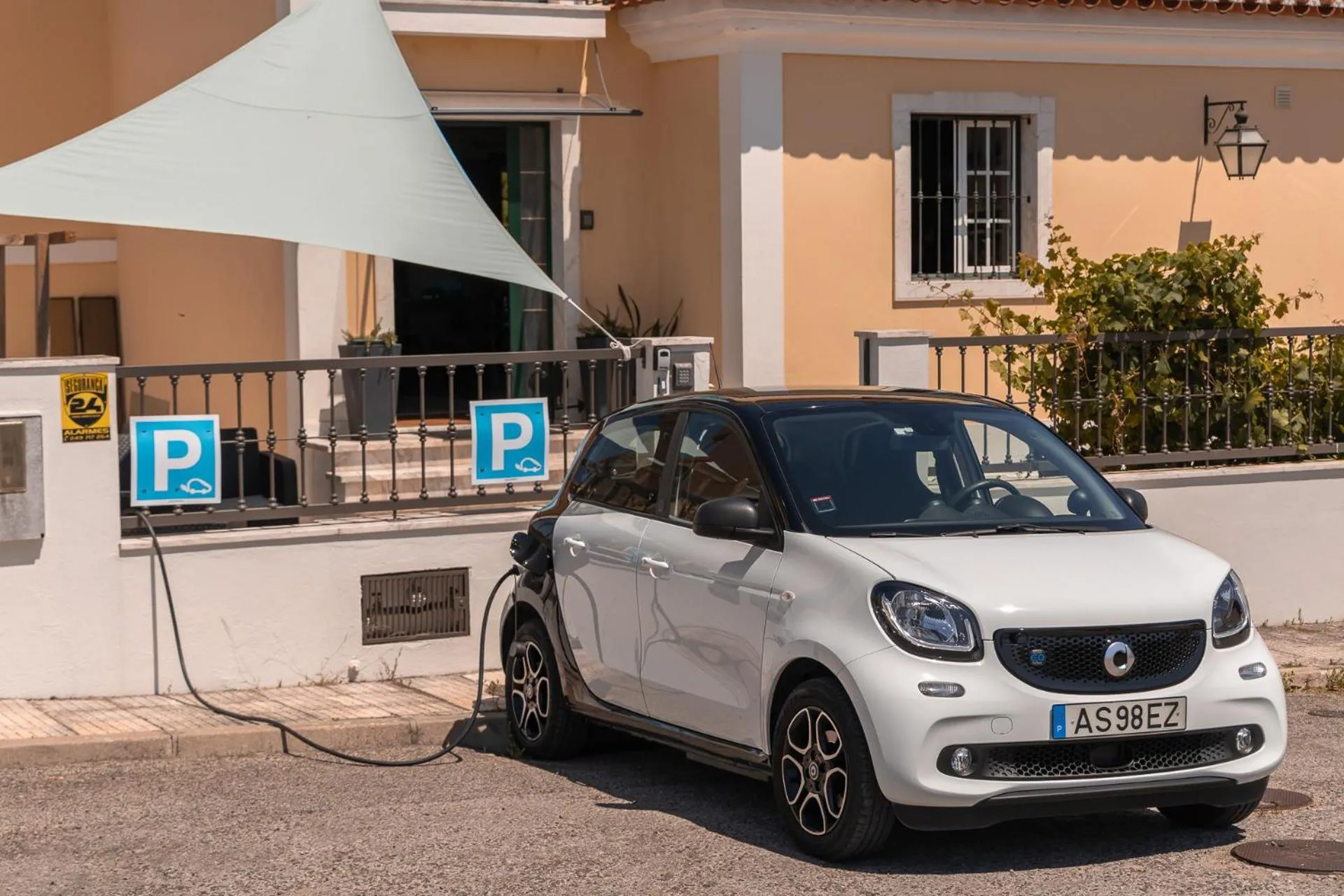 Property building in Galo Preto - Sintra Guesthouse