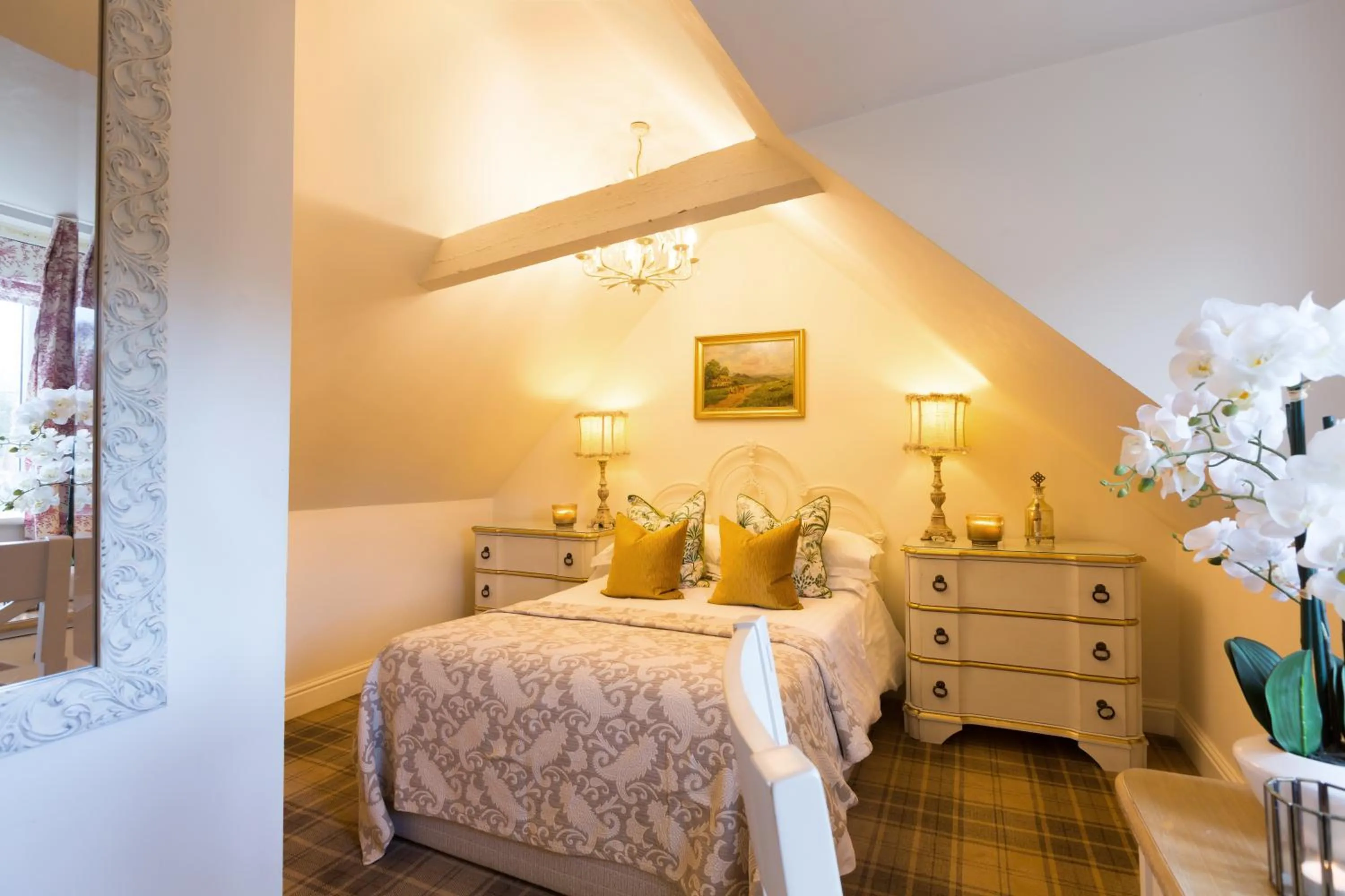 Bed in Warkworth House Hotel