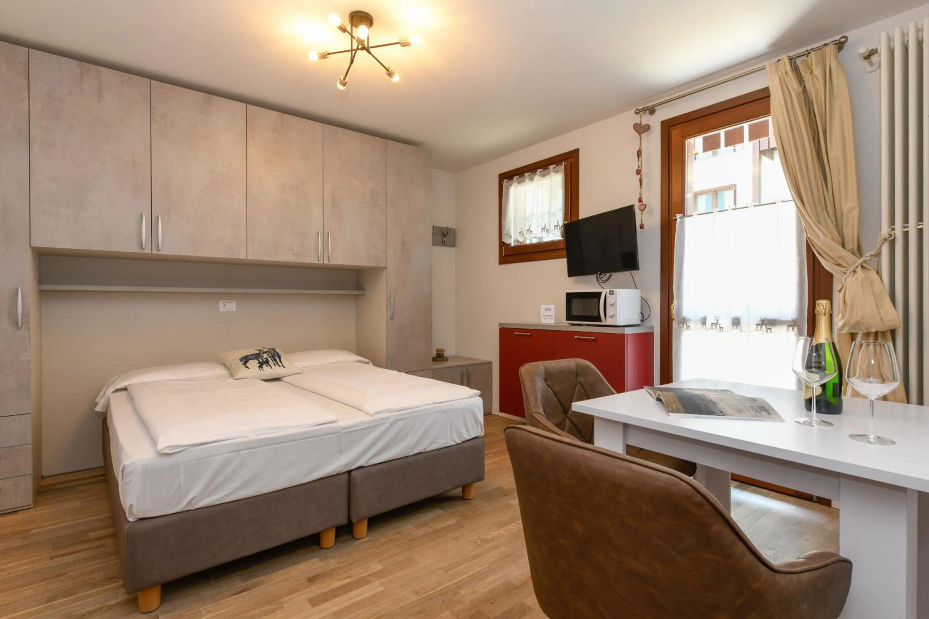 Bed in Residence Rta La Rosa delle Dolomiti