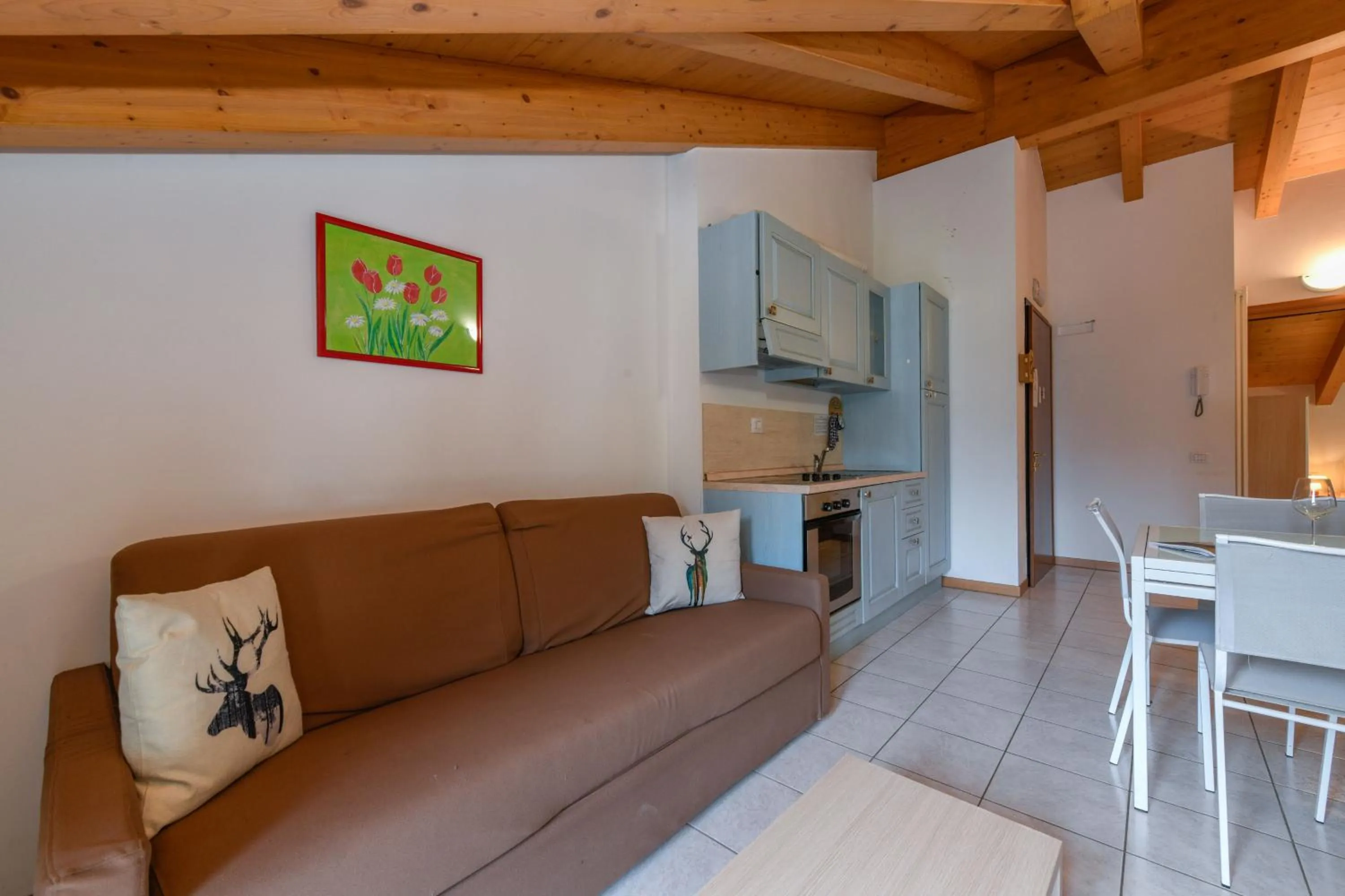 Kitchen or kitchenette in Residence Rta La Rosa delle Dolomiti