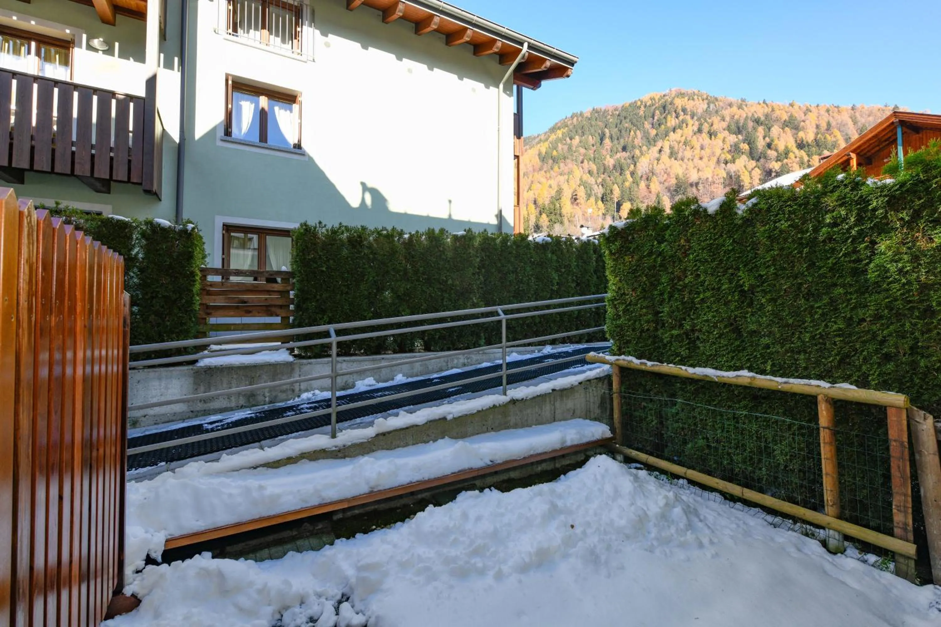 Property building in Residence Rta La Rosa delle Dolomiti