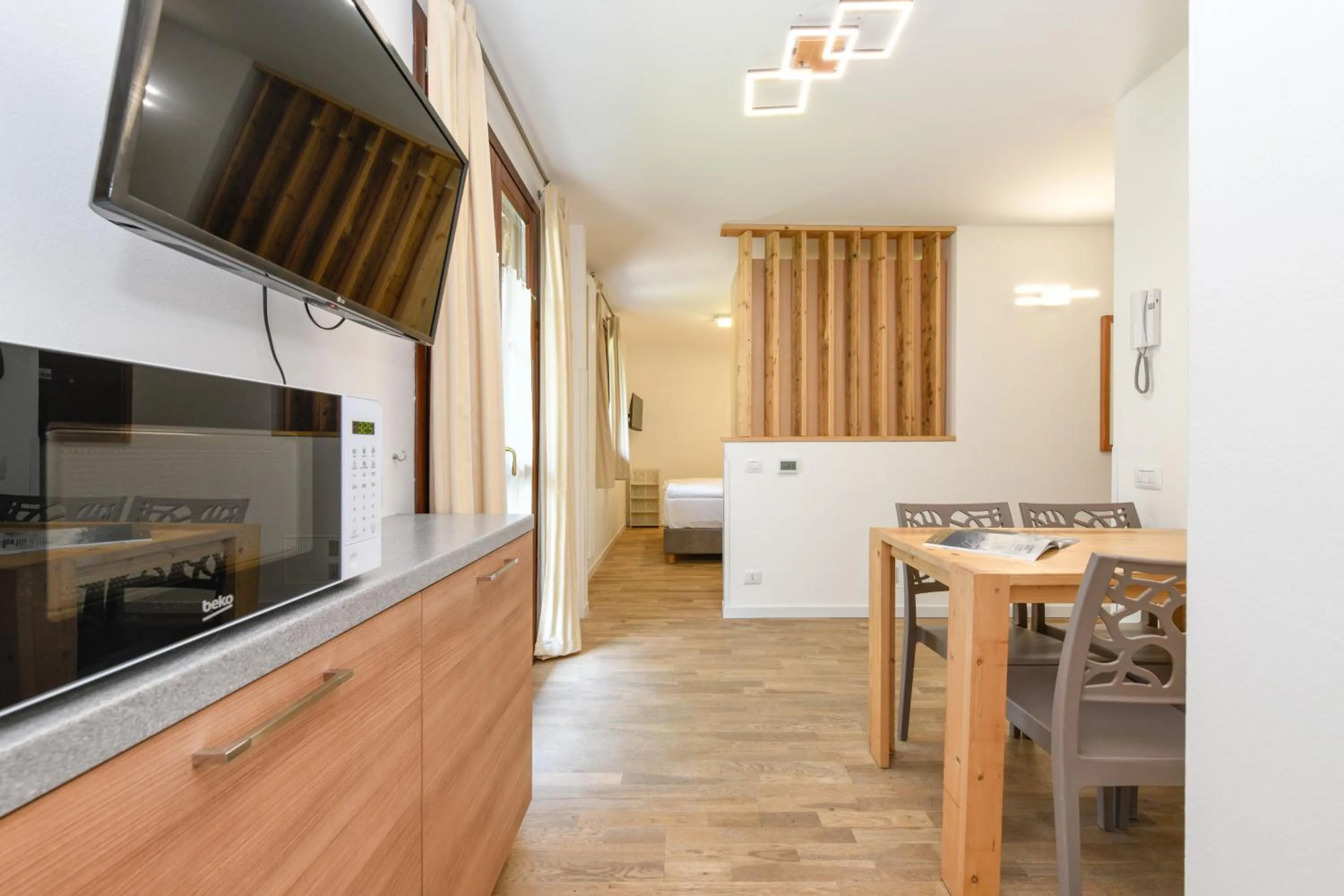 Photo of the whole room in Residence Rta La Rosa delle Dolomiti