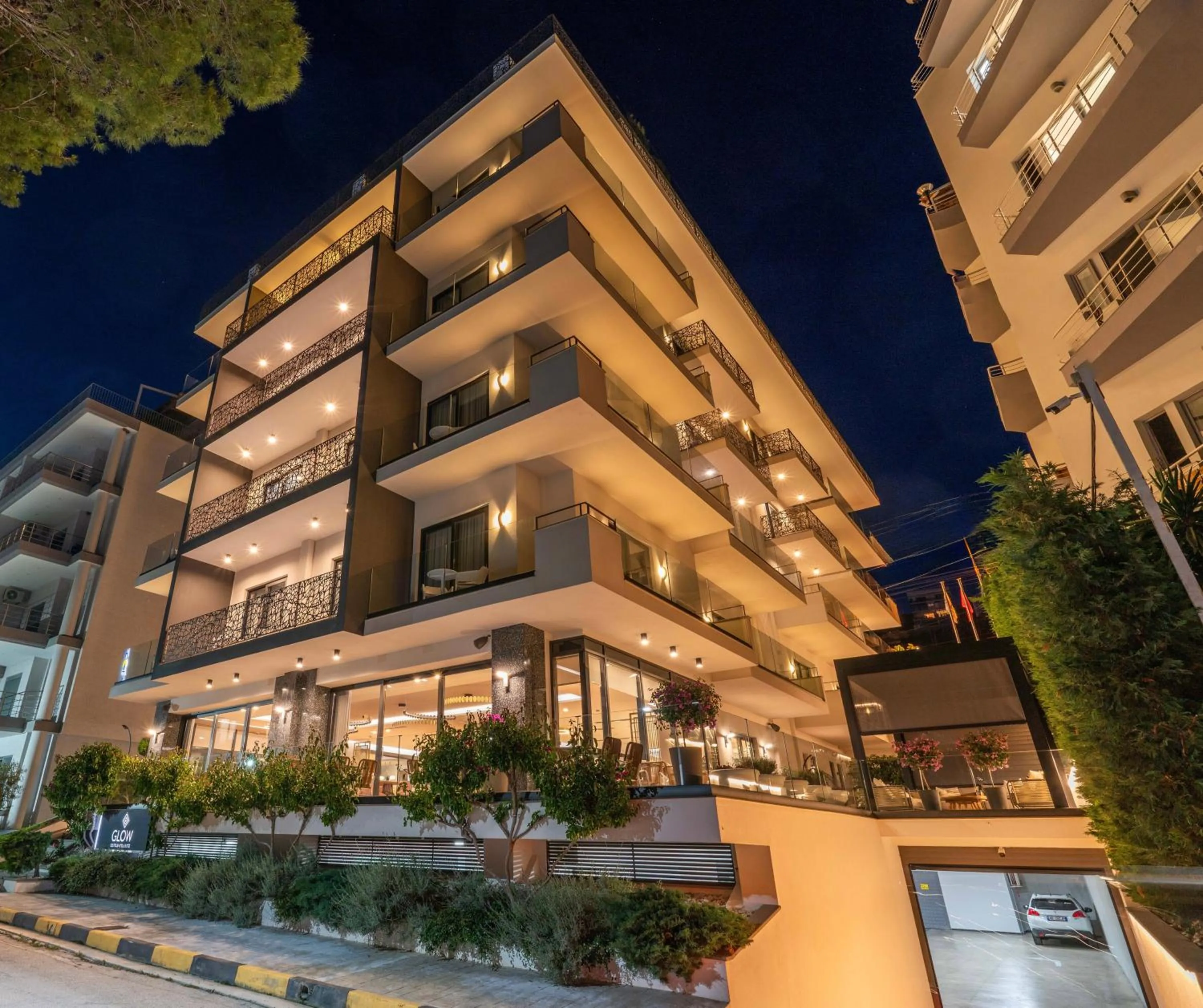 Facade/entrance in Glow Boutique Hotel & Suites