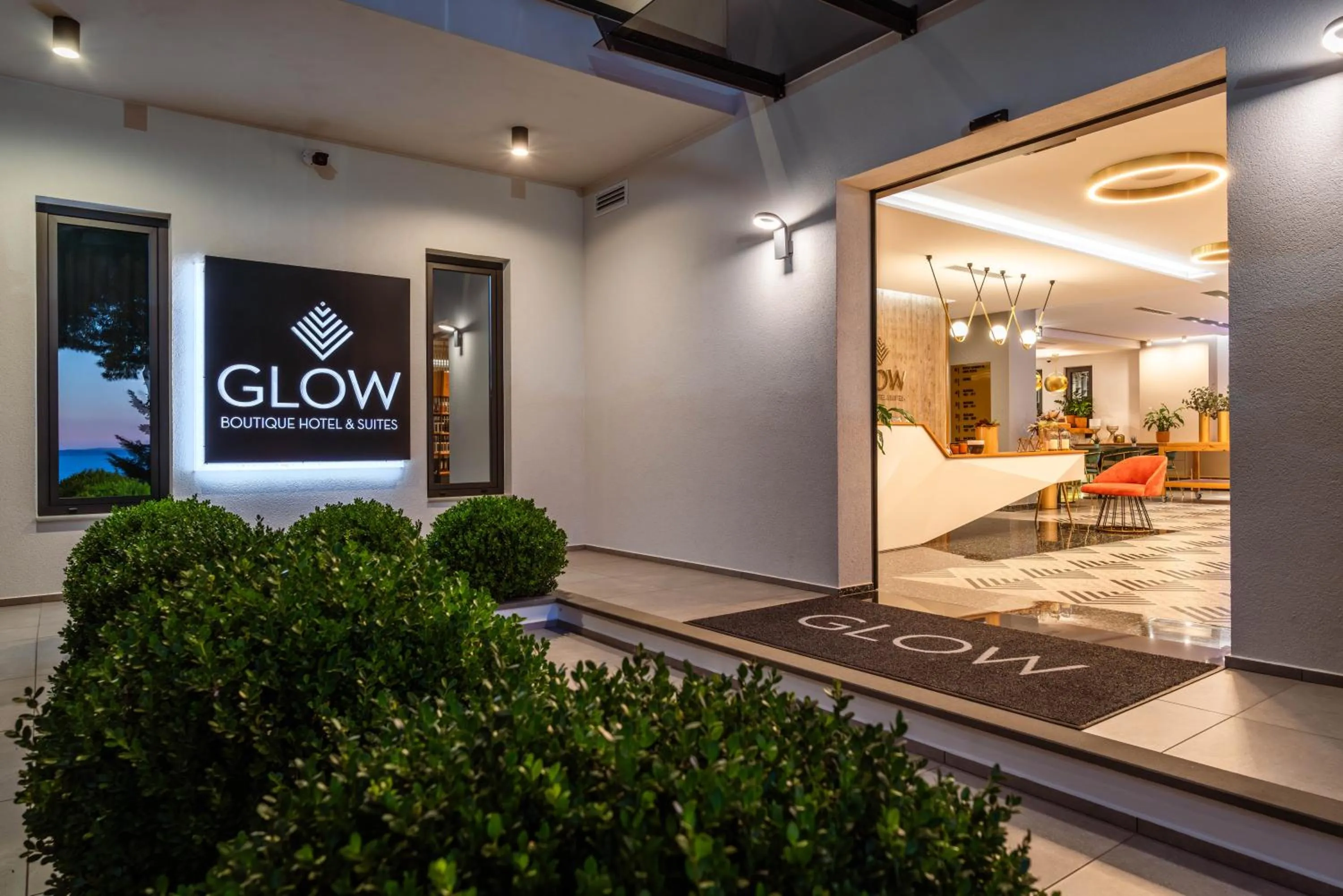Facade/entrance in Glow Boutique Hotel & Suites