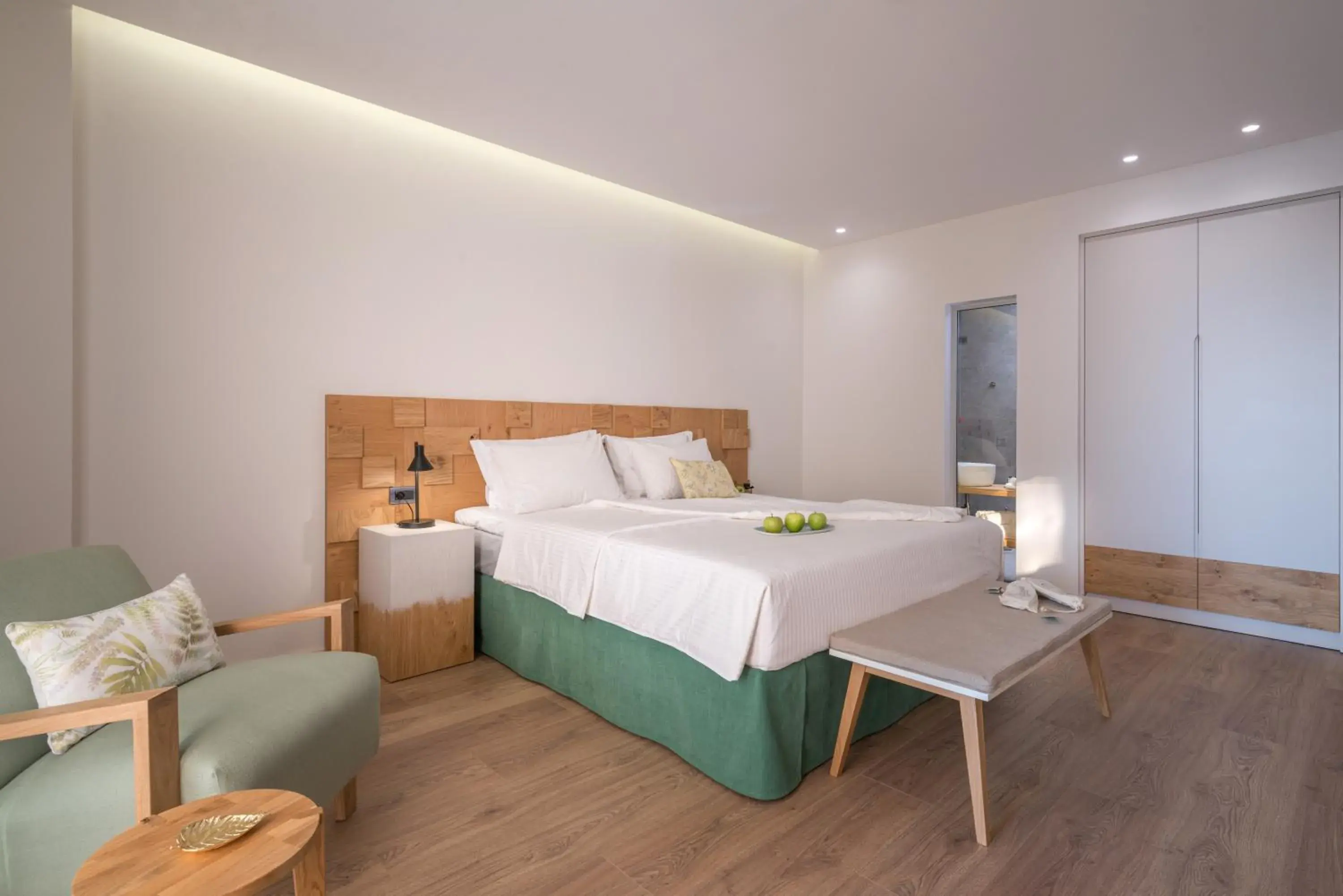 Two-Bedroom Suite with Balcony and Sea View (Ground Floor) in Glow Boutique Hotel & Suites Two-Bedroom Suite with Balcony and Sea View (Ground Floor) in Glow Boutique Hotel & Suites