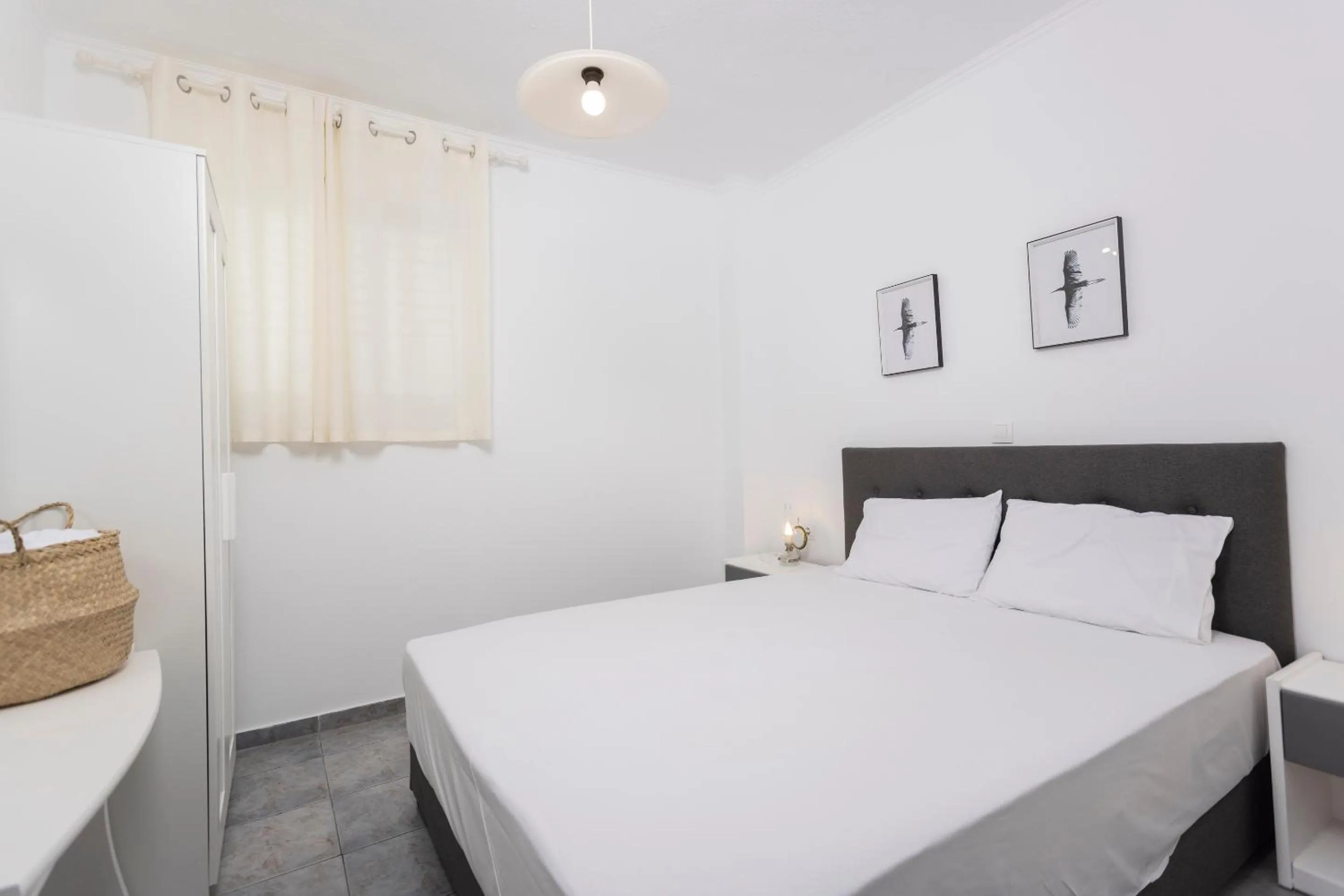 Bed in Anatoli Apartments Polichrono