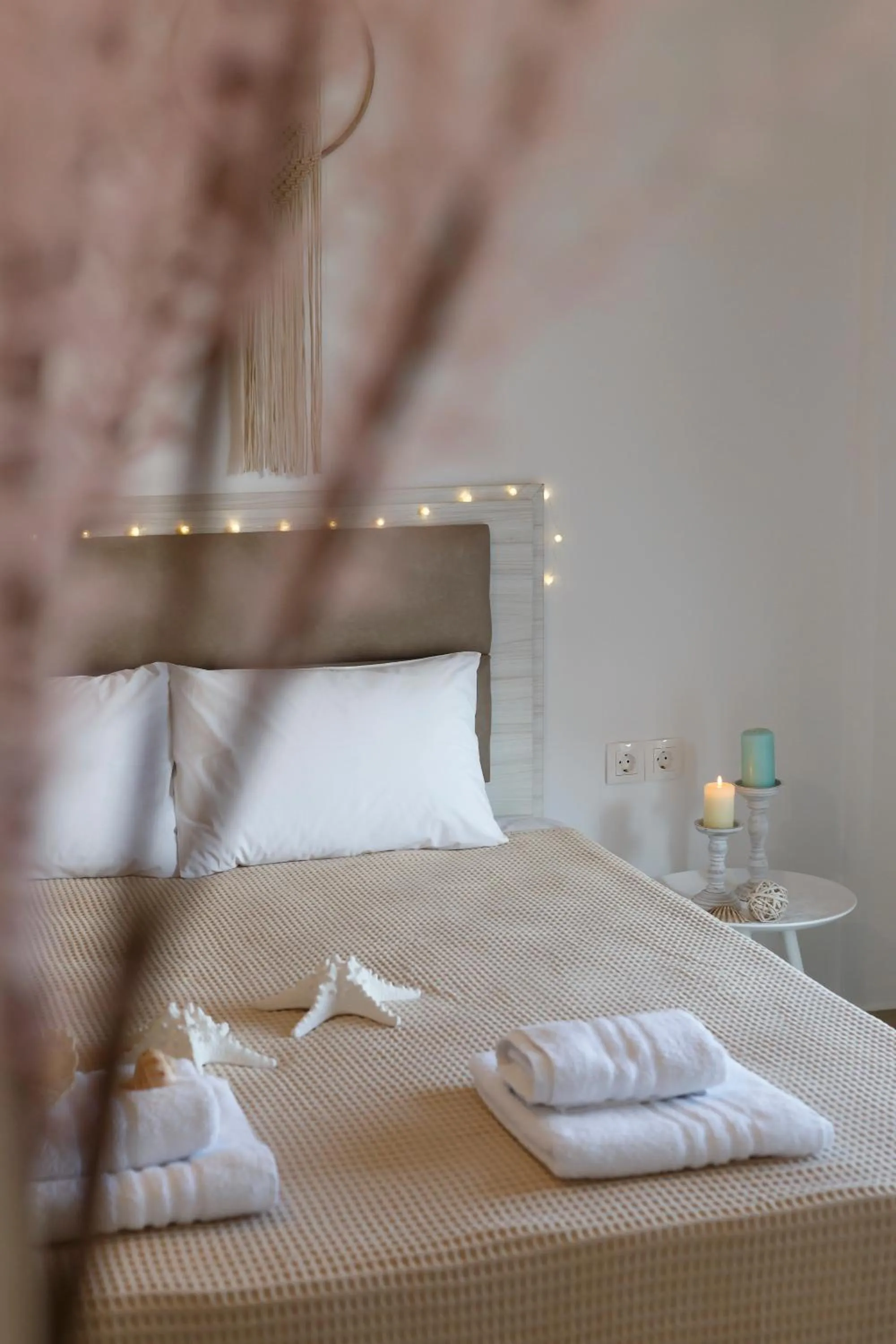 Bed in Anatoli Apartments Polichrono