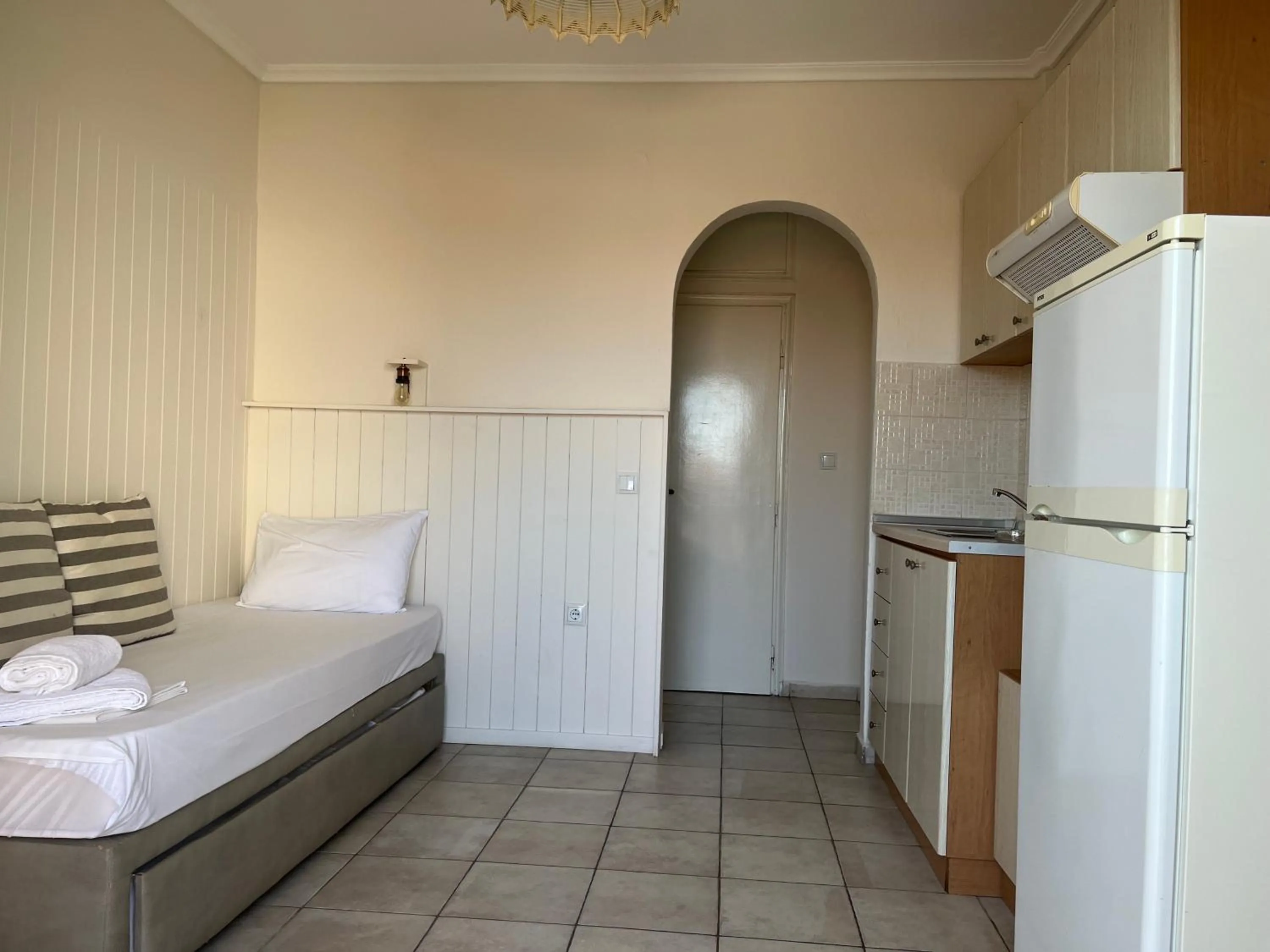 Bed in Anatoli Apartments Polichrono