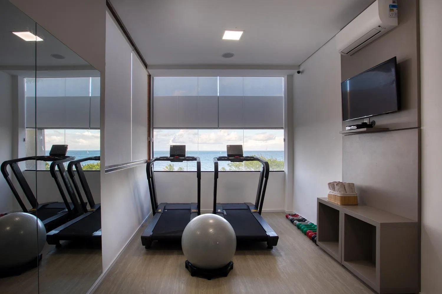 Fitness centre/facilities in LS Hotel