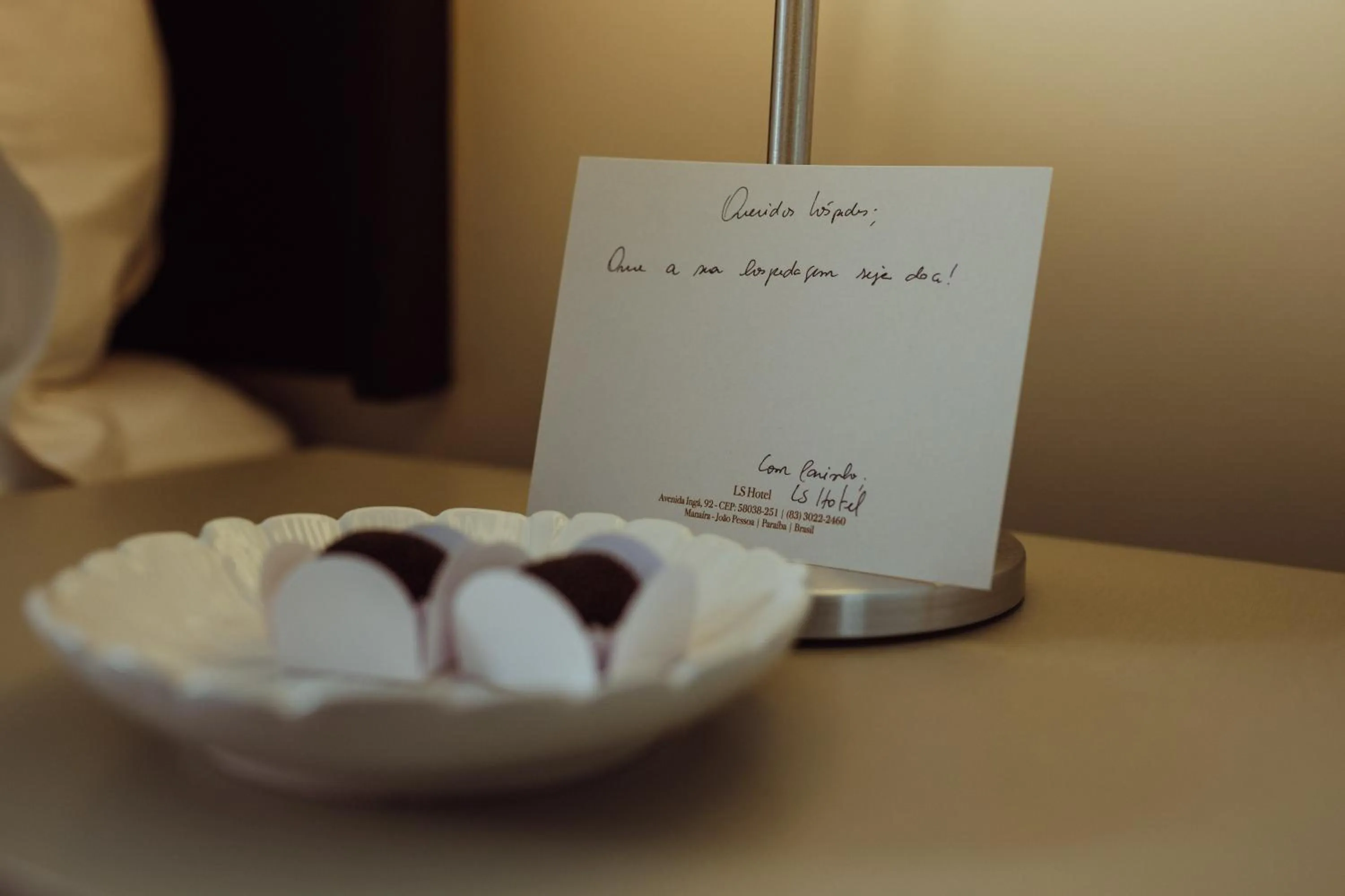 Food and drinks in LS Hotel