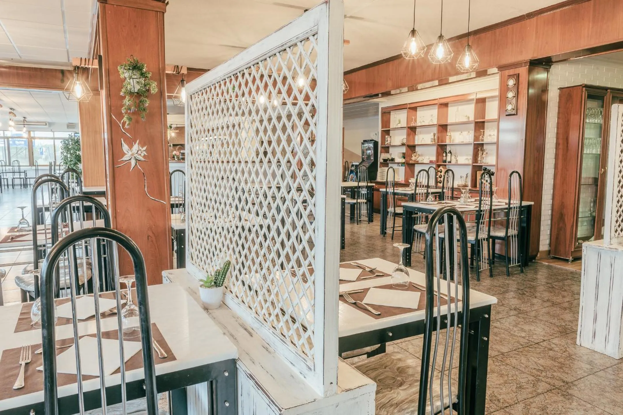 Dining area in Hotel Duc de Vendôme